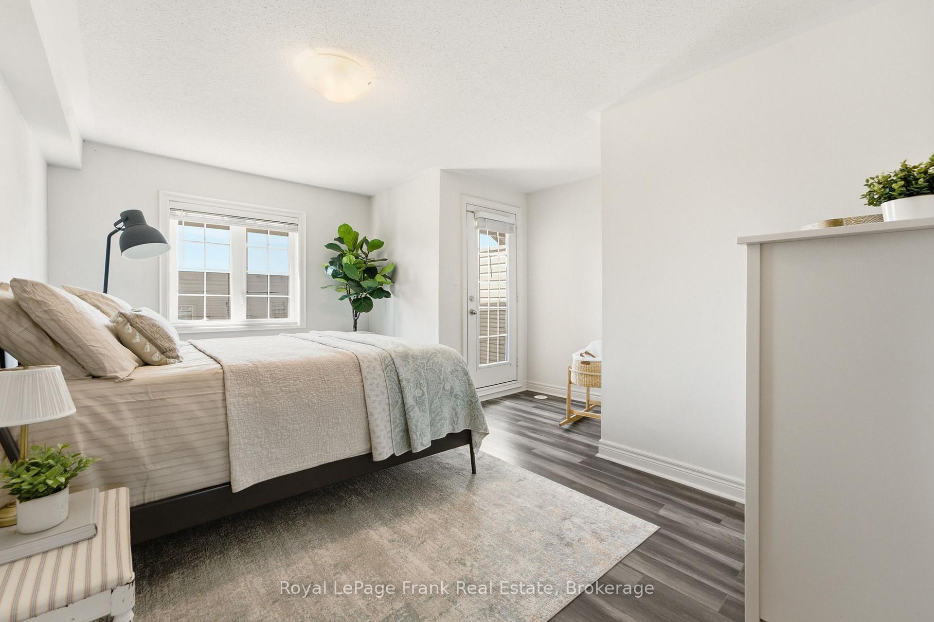 Photo 7 of Unit 9, 2550 Bromus Path, Oshawa, Windfields — HOMEH