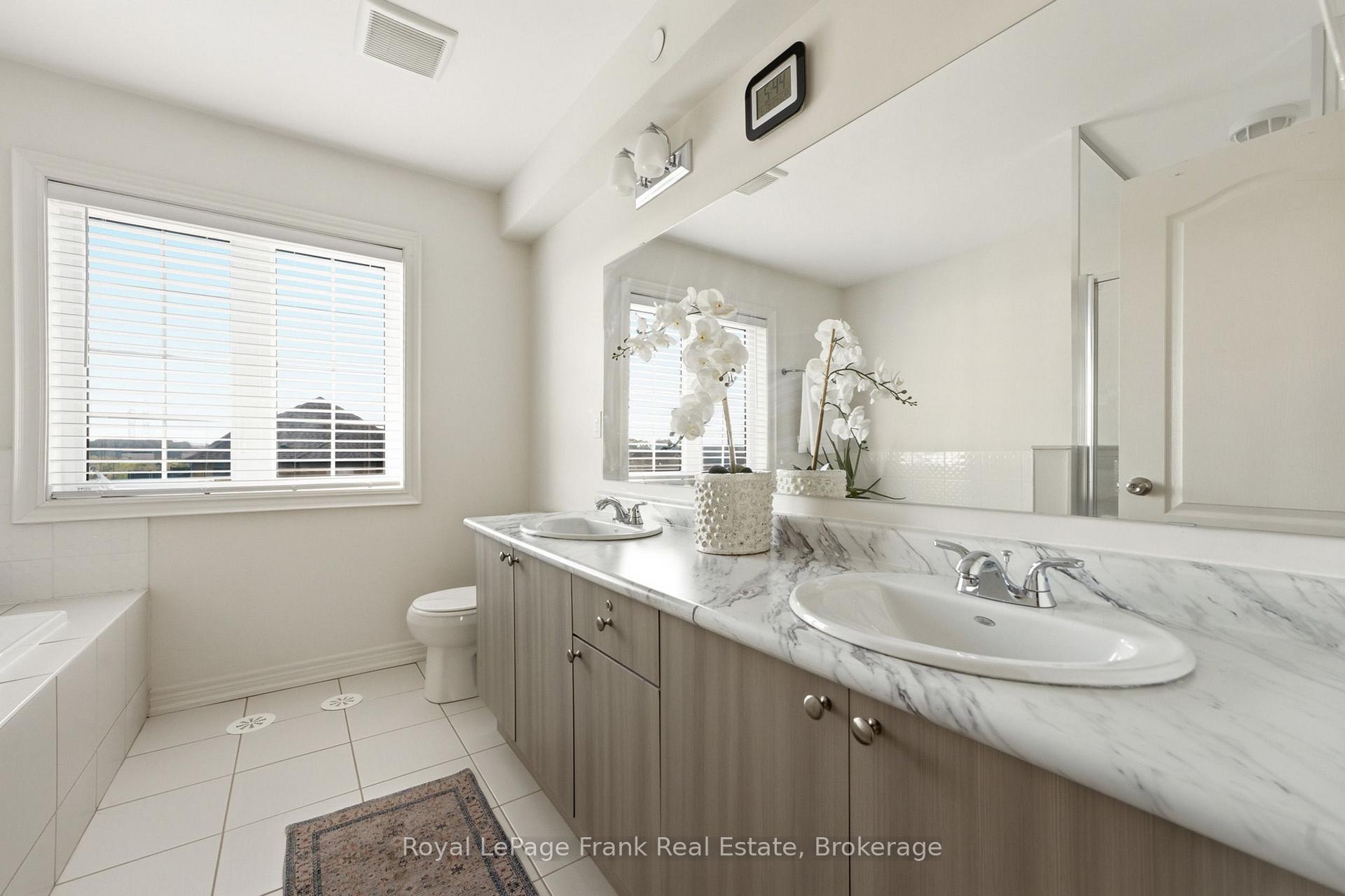Photo 9 of Unit 9, 2550 Bromus Path, Oshawa, Windfields — HOMEH
