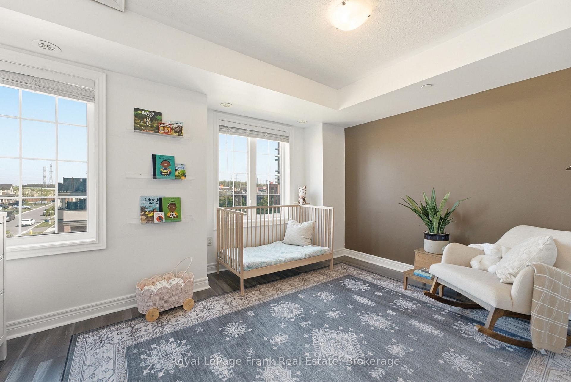 Photo 12 of Unit 9, 2550 Bromus Path, Oshawa, Windfields — HOMEH