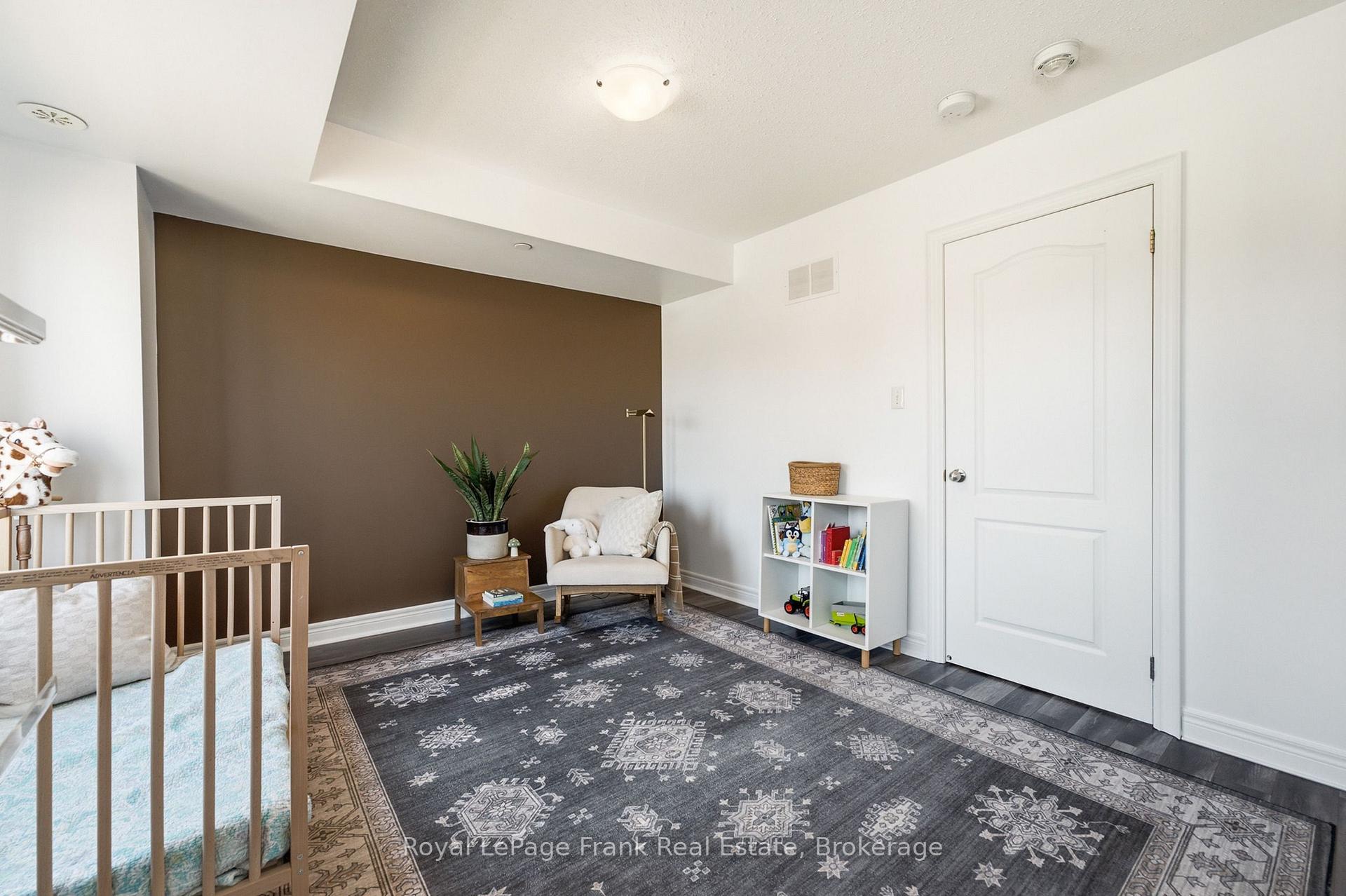 Photo 13 of Unit 9, 2550 Bromus Path, Oshawa, Windfields — HOMEH