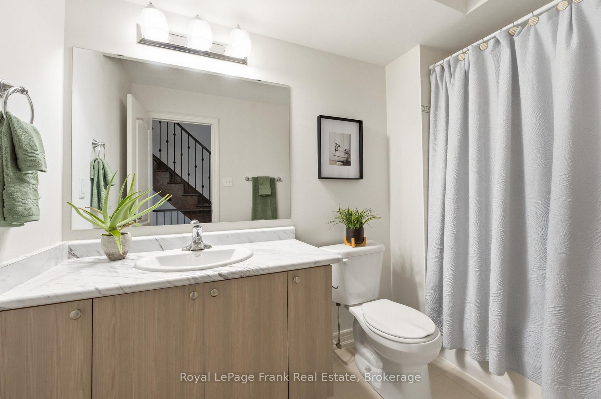Photo 17 of Unit 9, 2550 Bromus Path, Oshawa, Windfields — HOMEH