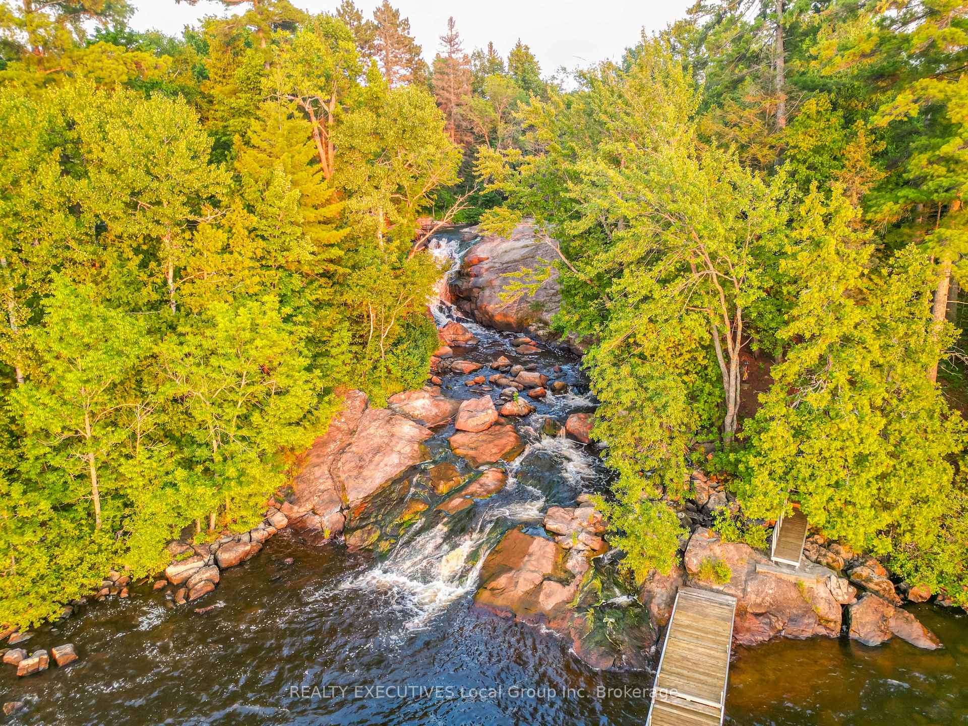 Photo 7 of 138 Wasi Falls Road, Callander — HOMEH