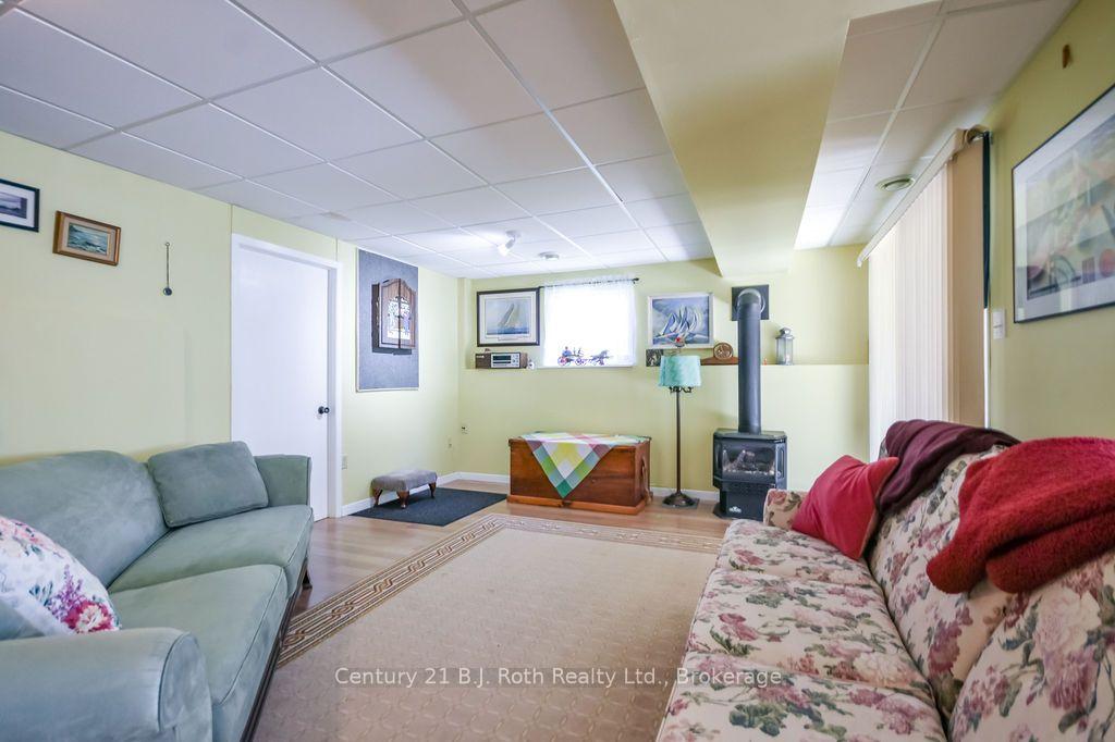 Photo 17 of 59 Anderson Crescent, Tay, Victoria Harbour — HOMEH