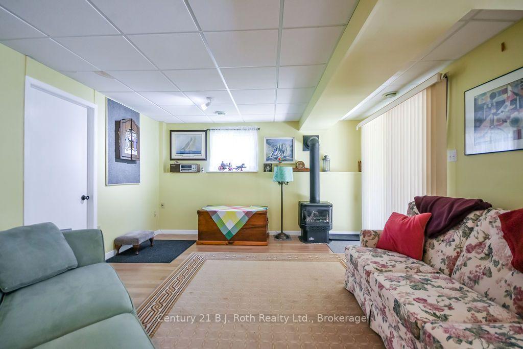 Photo 18 of 59 Anderson Crescent, Tay, Victoria Harbour — HOMEH