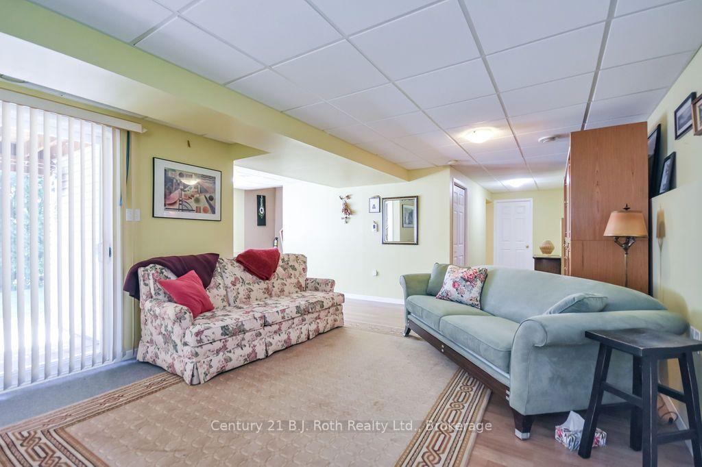 Photo 19 of 59 Anderson Crescent, Tay, Victoria Harbour — HOMEH