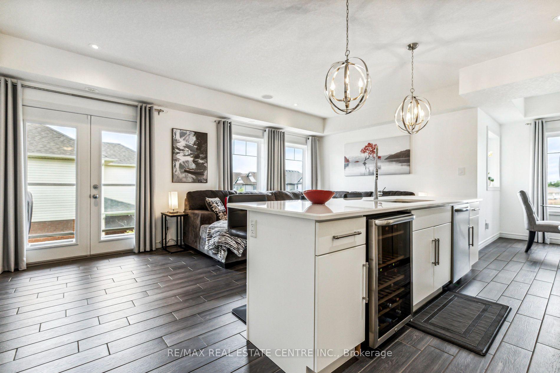 Photo 14 of Unit A1, 70 Willowrun Drive E, Kitchener, Idlewood/Lackner Woods — HOMEH