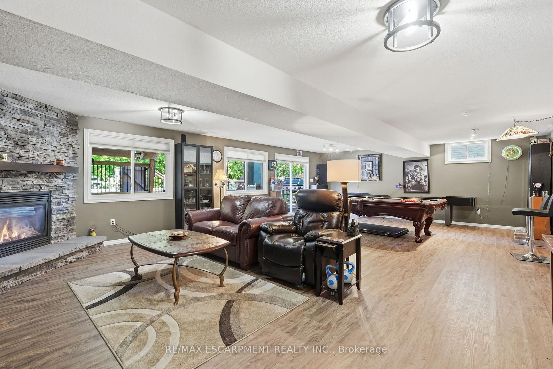 Photo 24 of 40 Maich Crescent, Brantford, West Brant — HOMEH