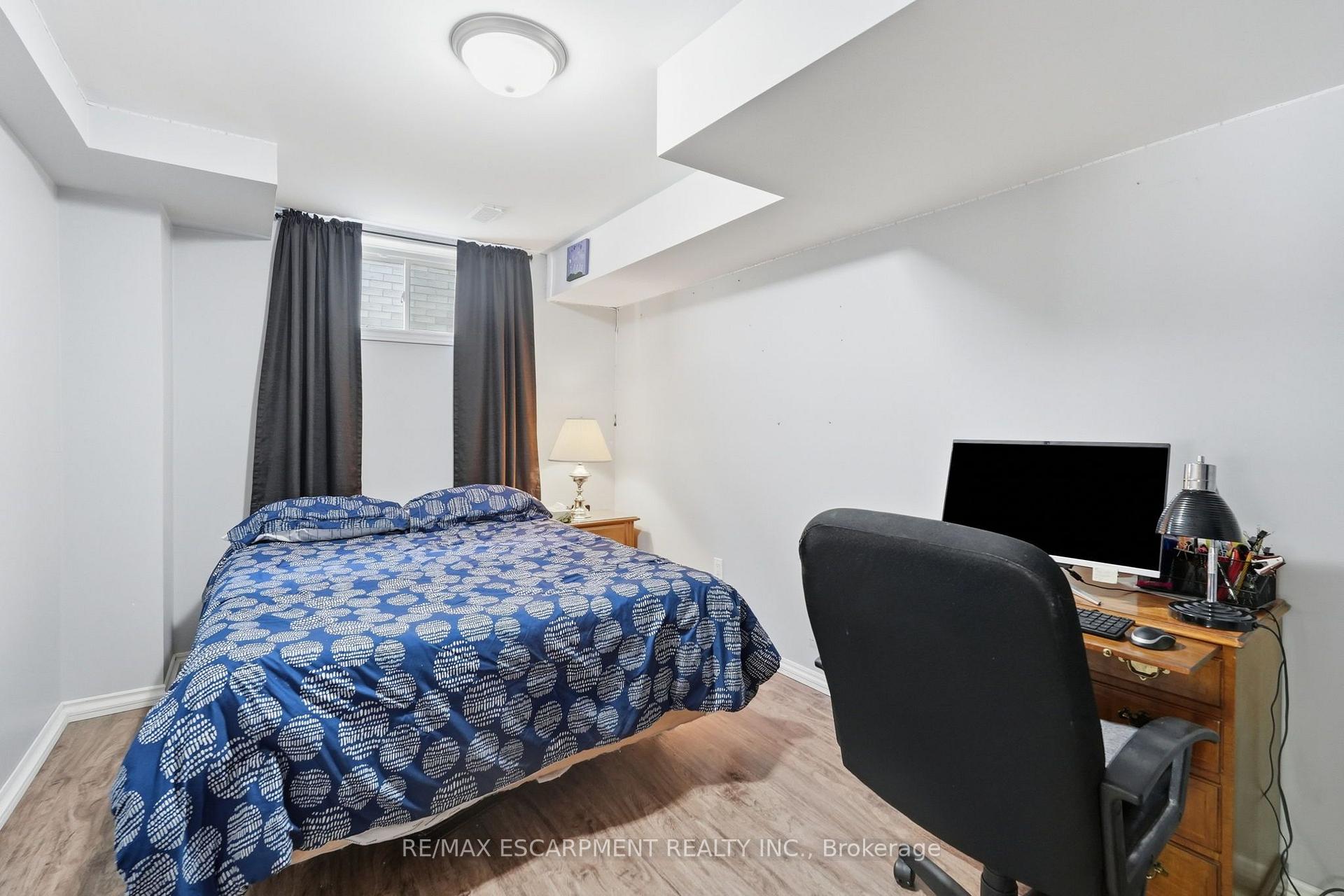 Photo 26 of 40 Maich Crescent, Brantford, West Brant — HOMEH