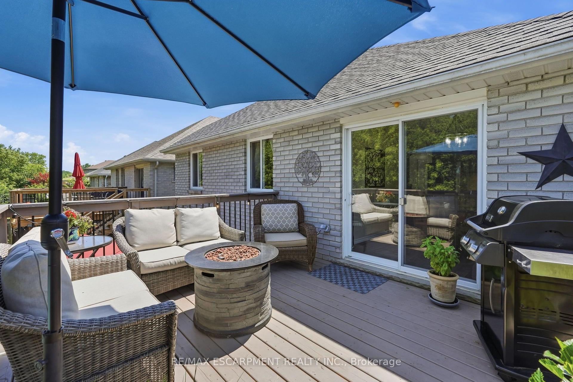 Photo 30 of 40 Maich Crescent, Brantford, West Brant — HOMEH