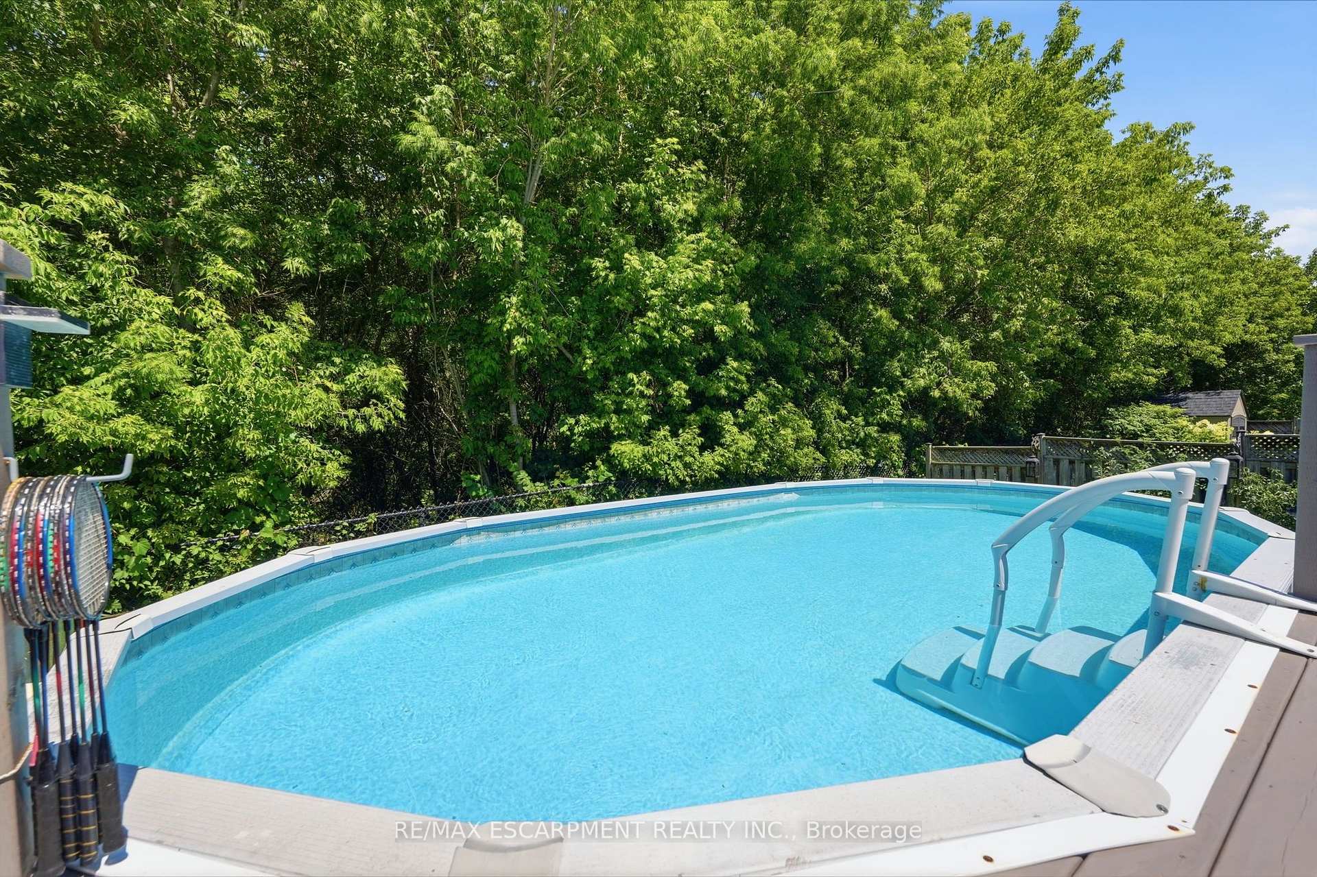 Photo 32 of 40 Maich Crescent, Brantford, West Brant — HOMEH