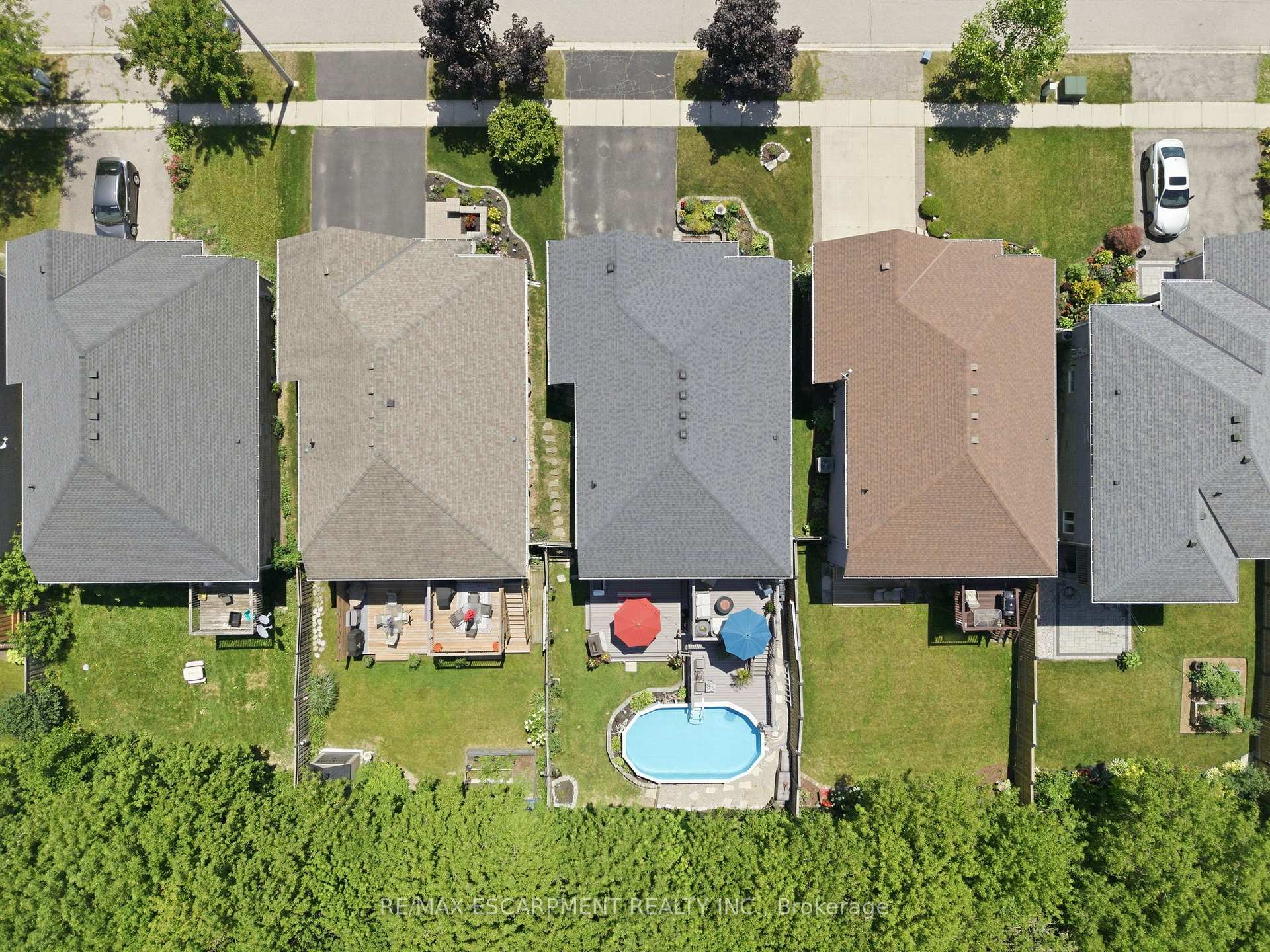 Photo 41 of 40 Maich Crescent, Brantford, West Brant — HOMEH