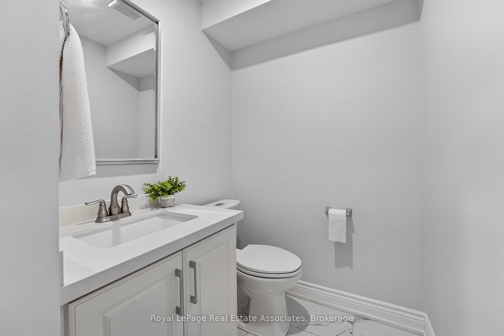 Photo 25 of 3346 Chartrand Crescent, Mississauga, Erin Mills — HOMEH