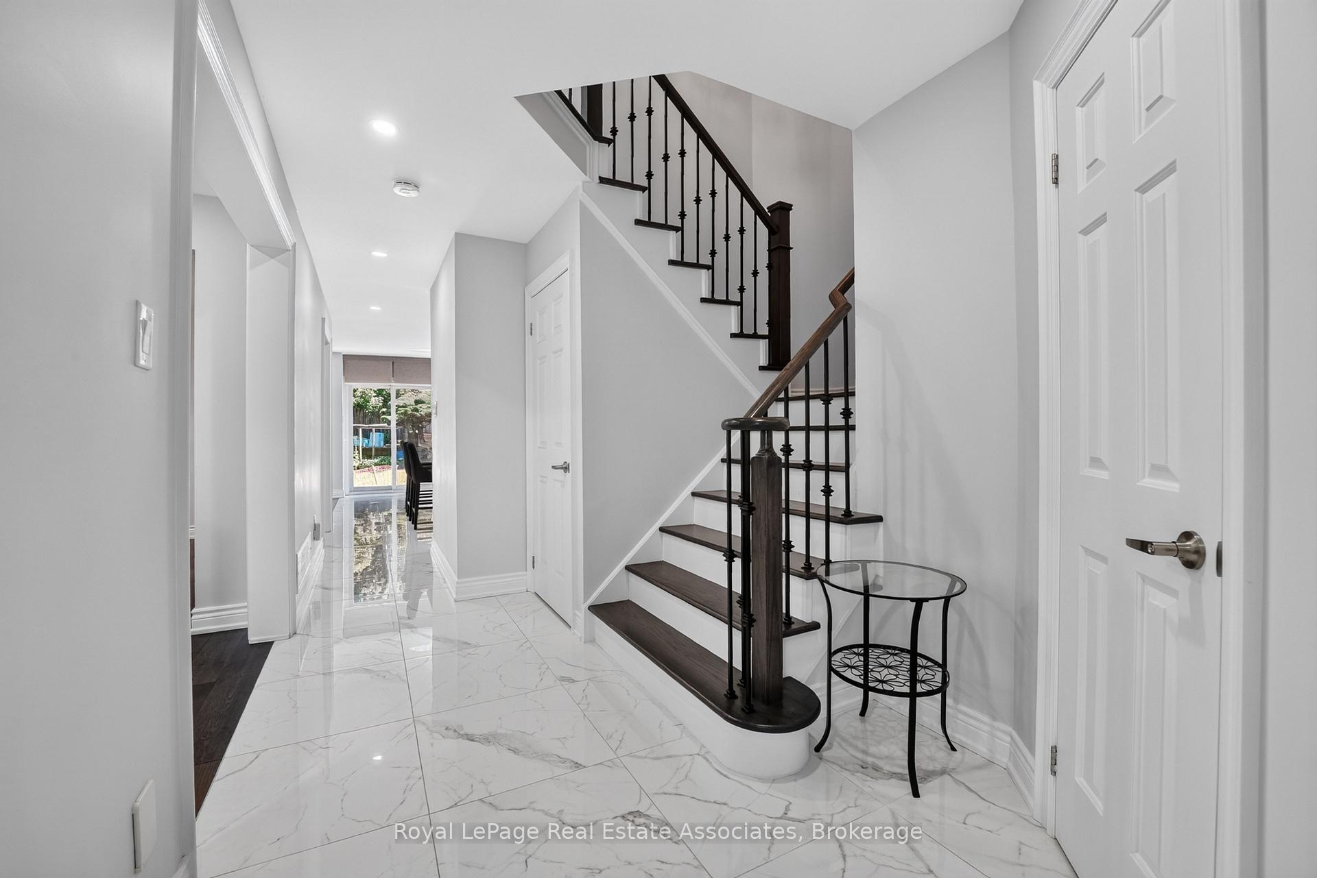 Photo 26 of 3346 Chartrand Crescent, Mississauga, Erin Mills — HOMEH