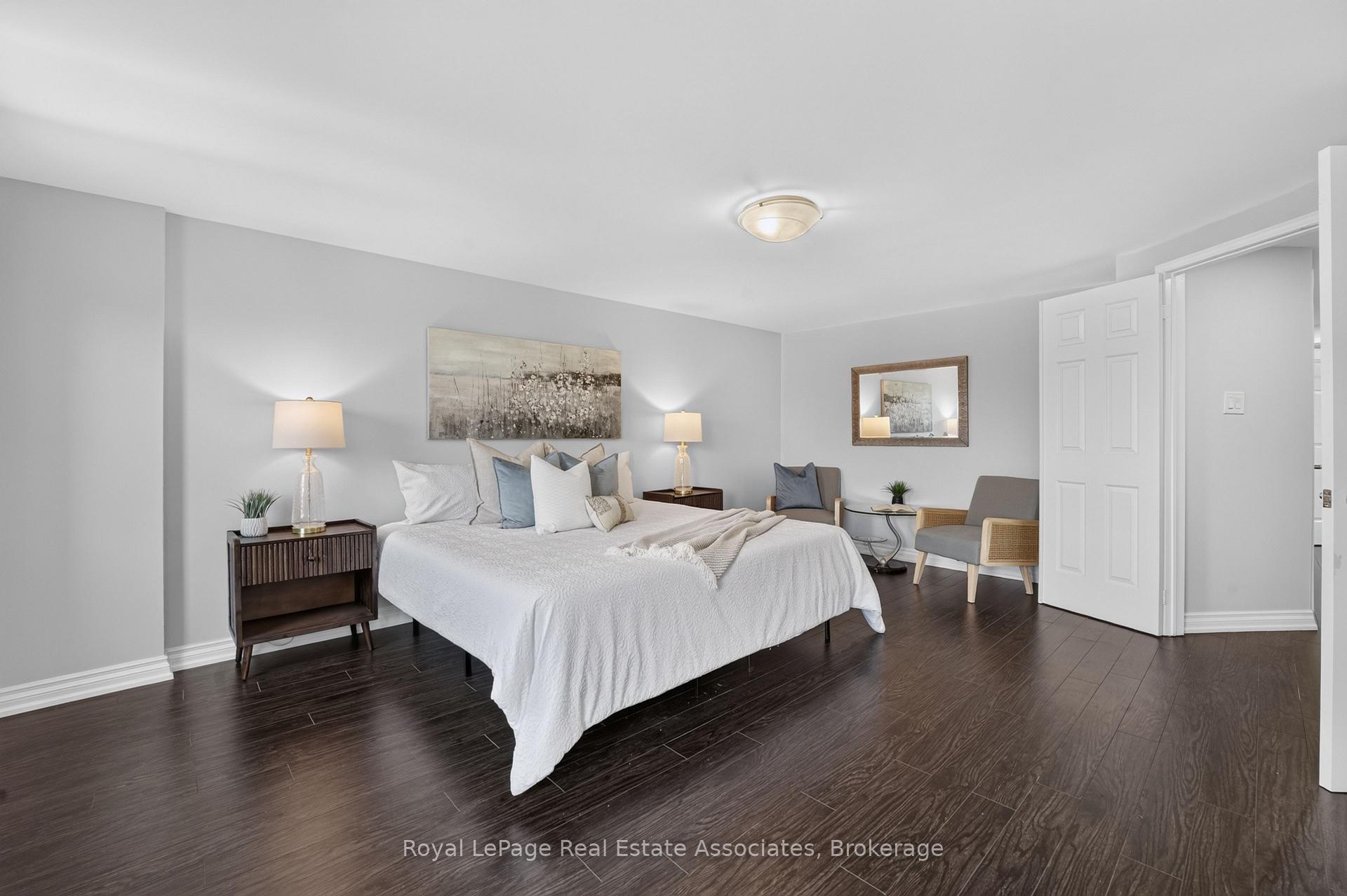 Photo 28 of 3346 Chartrand Crescent, Mississauga, Erin Mills — HOMEH