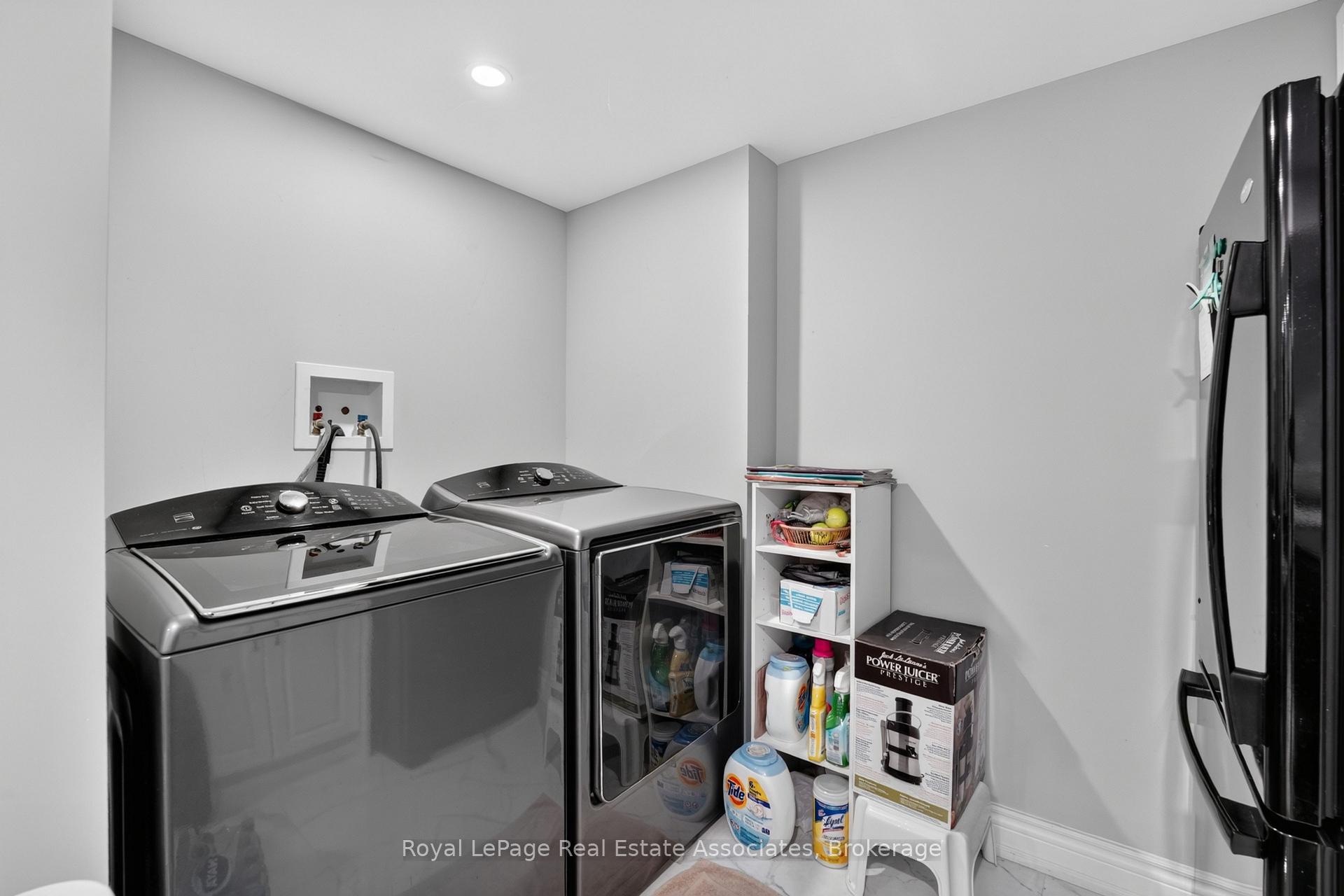 Photo 39 of 3346 Chartrand Crescent, Mississauga, Erin Mills — HOMEH