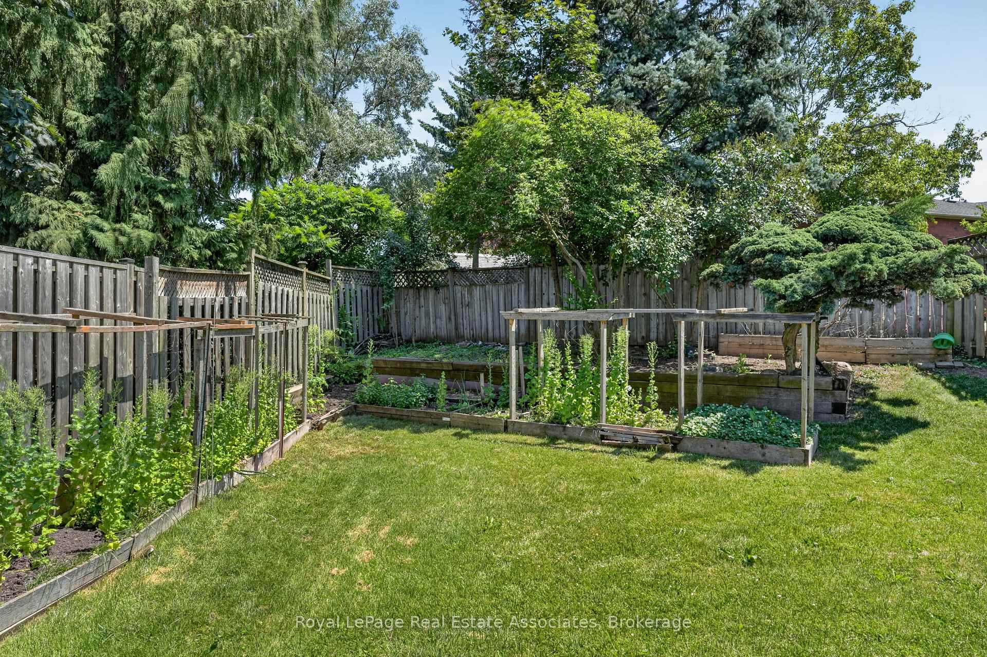 Photo 50 of 3346 Chartrand Crescent, Mississauga, Erin Mills — HOMEH