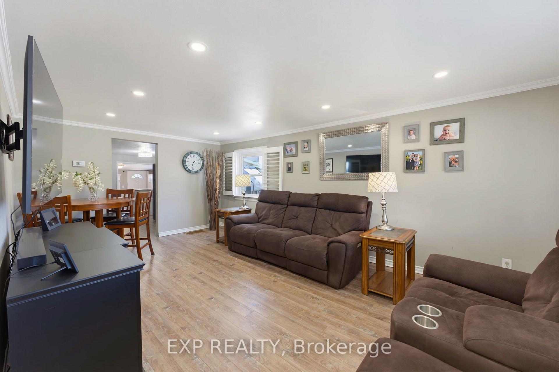 Photo 6 of 735 Dunn Avenue, Hamilton, Parkview — HOMEH