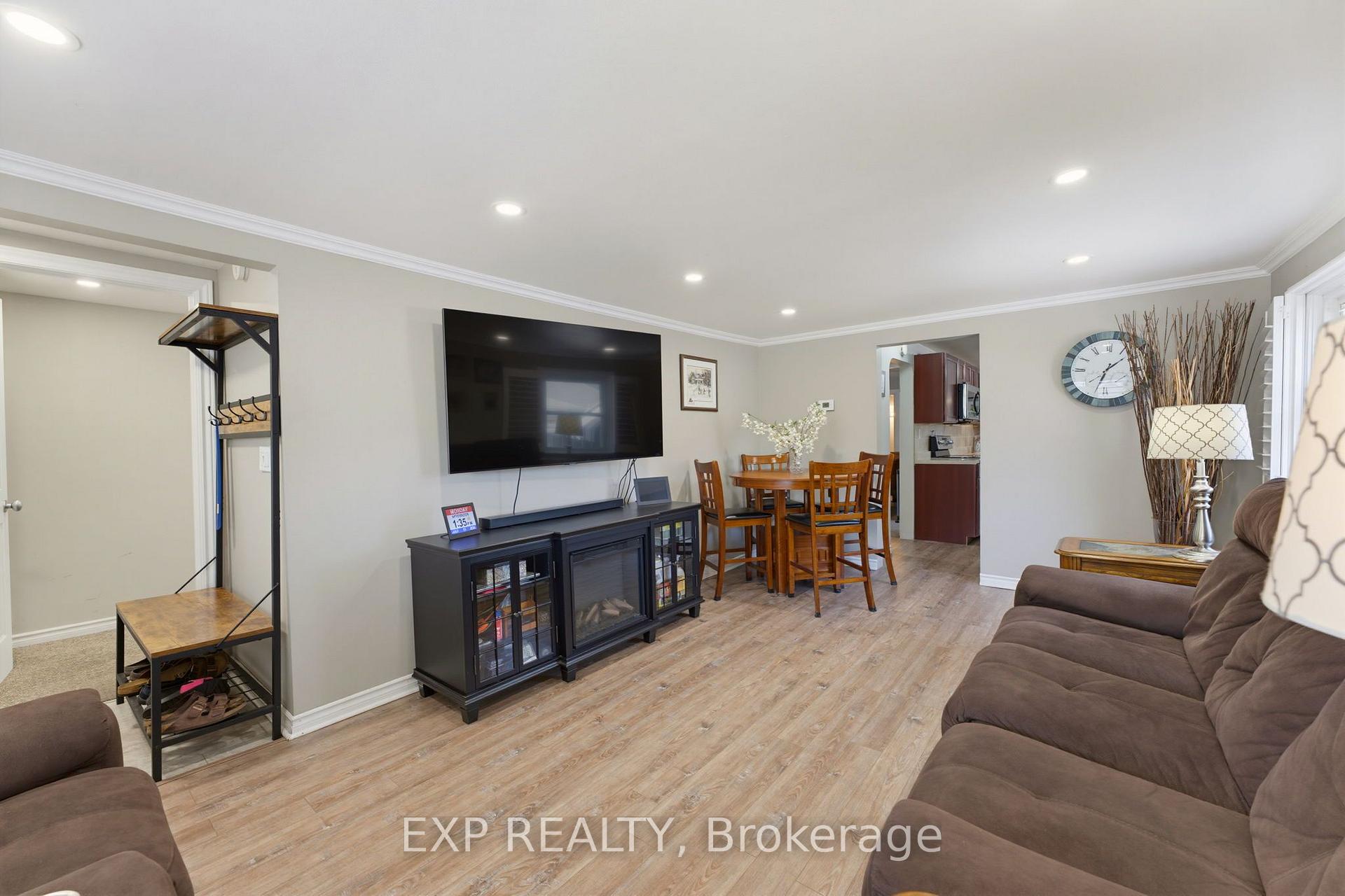 Photo 7 of 735 Dunn Avenue, Hamilton, Parkview — HOMEH