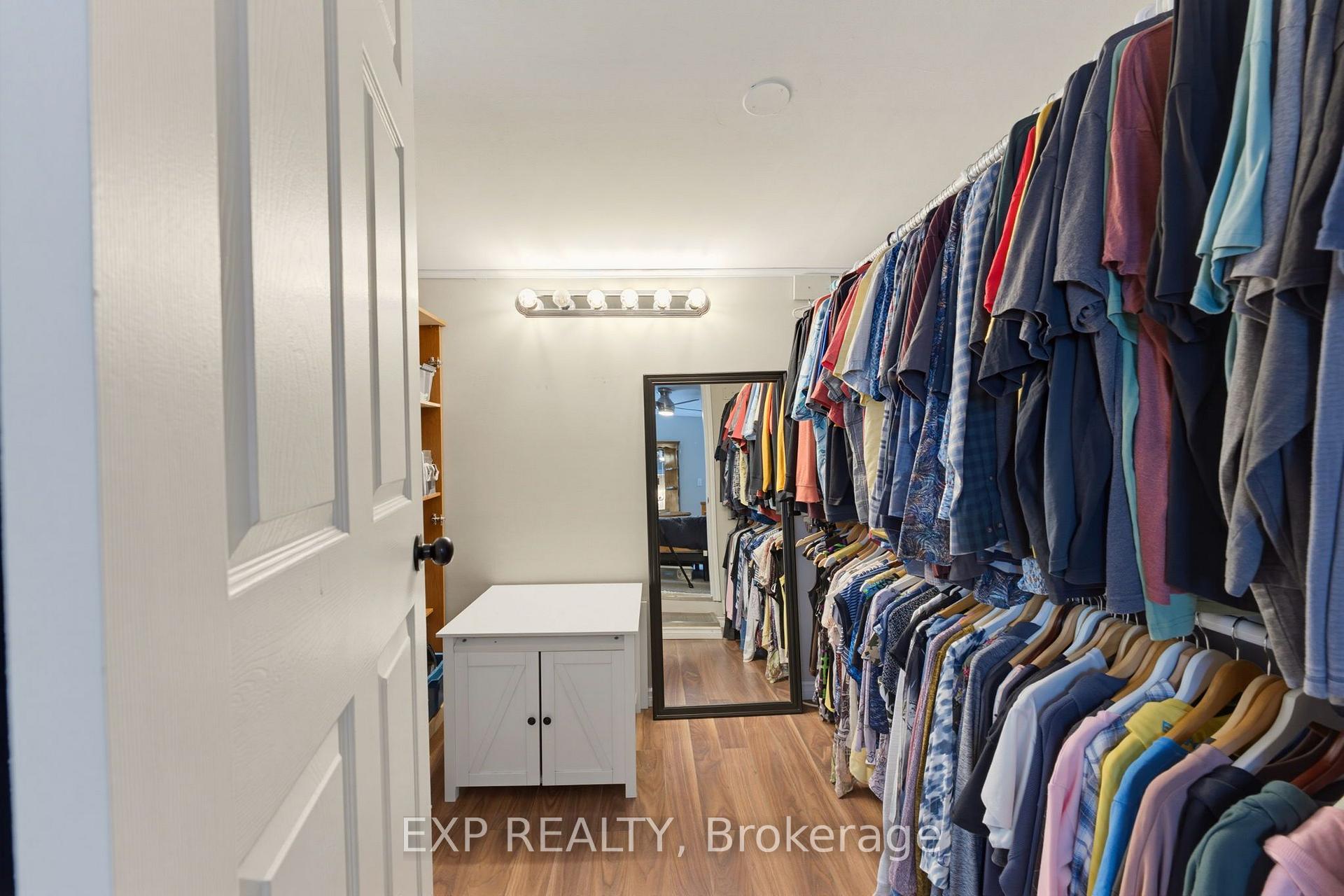 Photo 19 of 735 Dunn Avenue, Hamilton, Parkview — HOMEH
