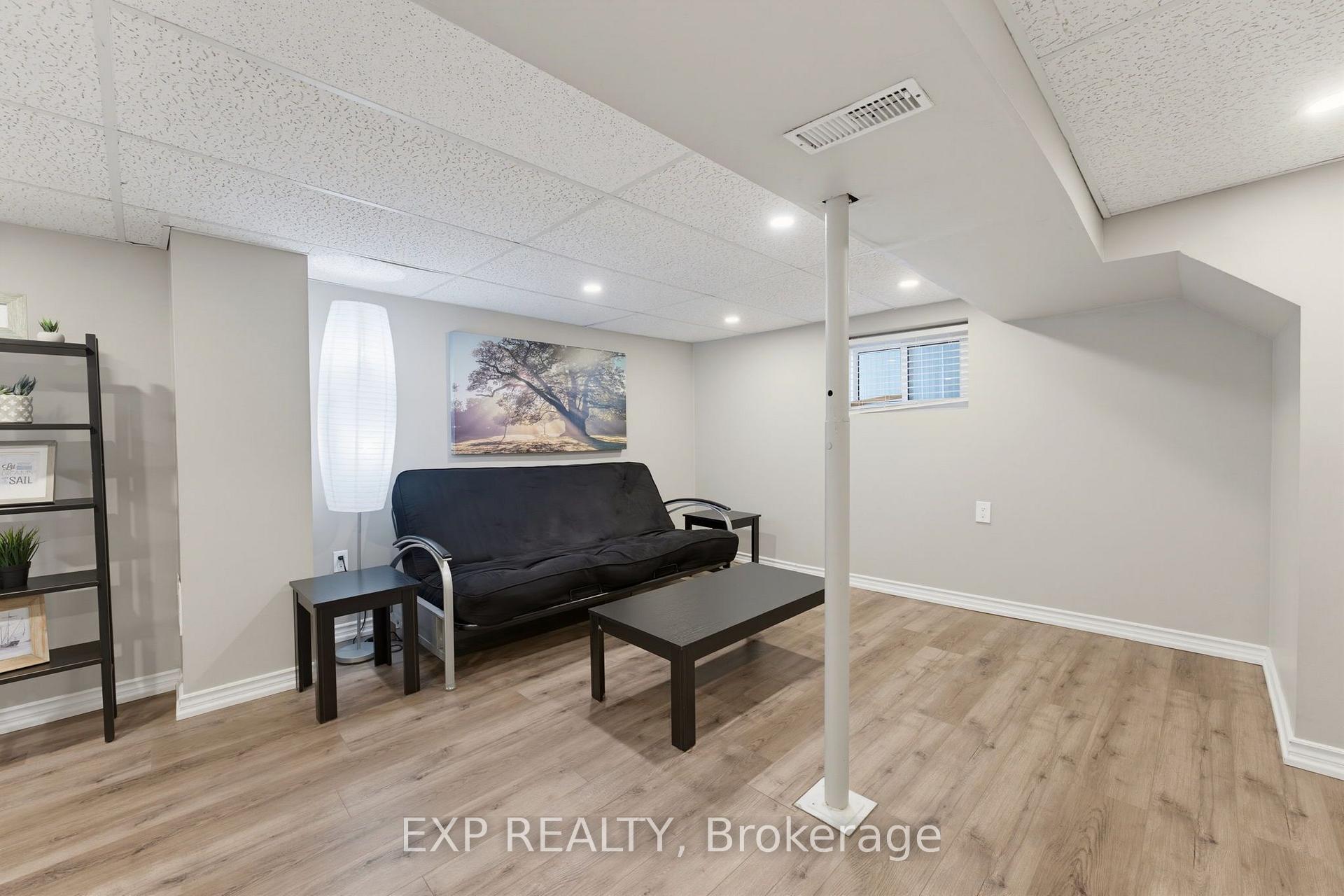 Photo 23 of 735 Dunn Avenue, Hamilton, Parkview — HOMEH