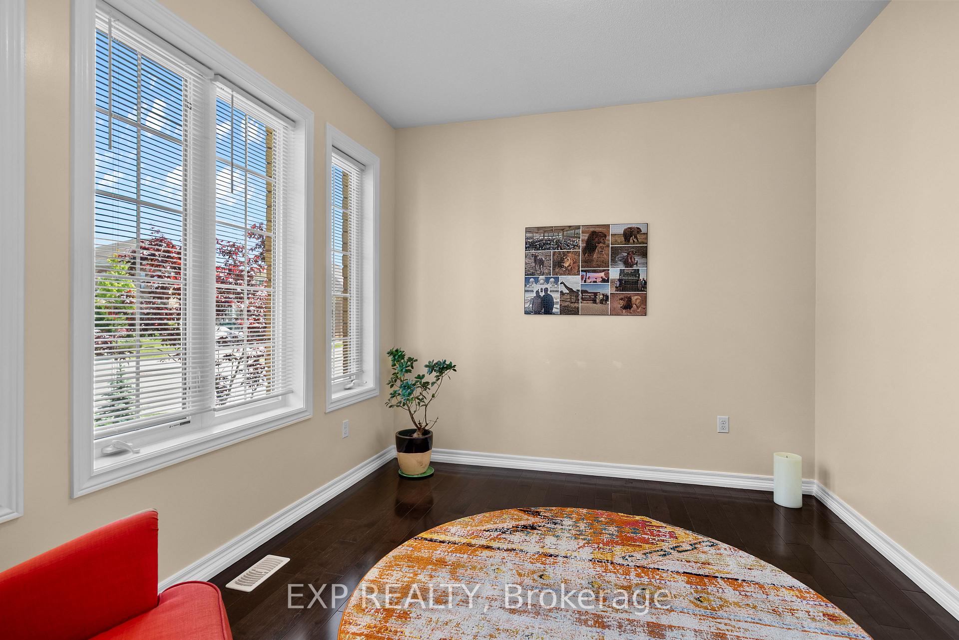 Photo 6 of 9001 Tristar Crescent, Niagara Falls, Lyons Creek — HOMEH