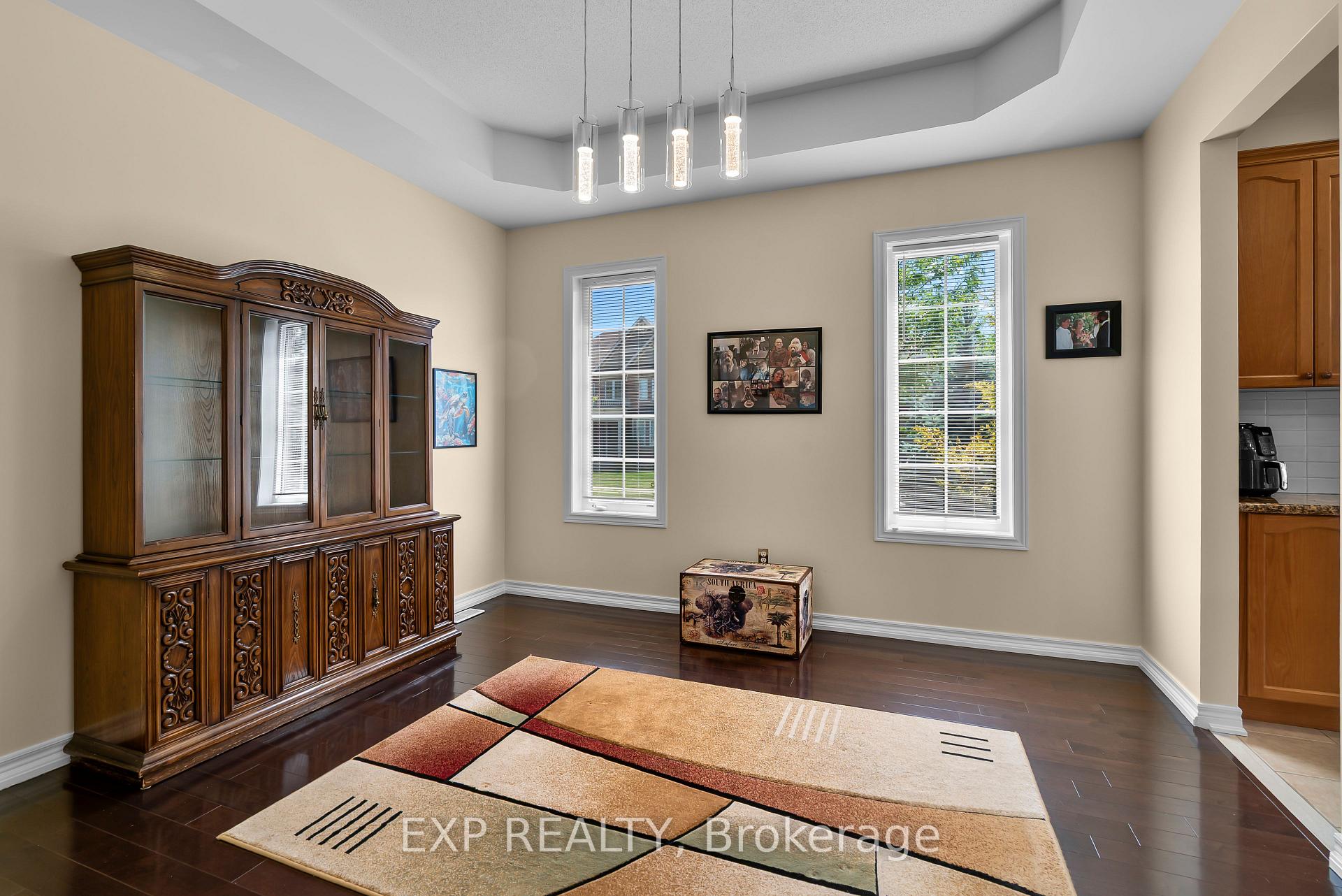 Photo 12 of 9001 Tristar Crescent, Niagara Falls, Lyons Creek — HOMEH