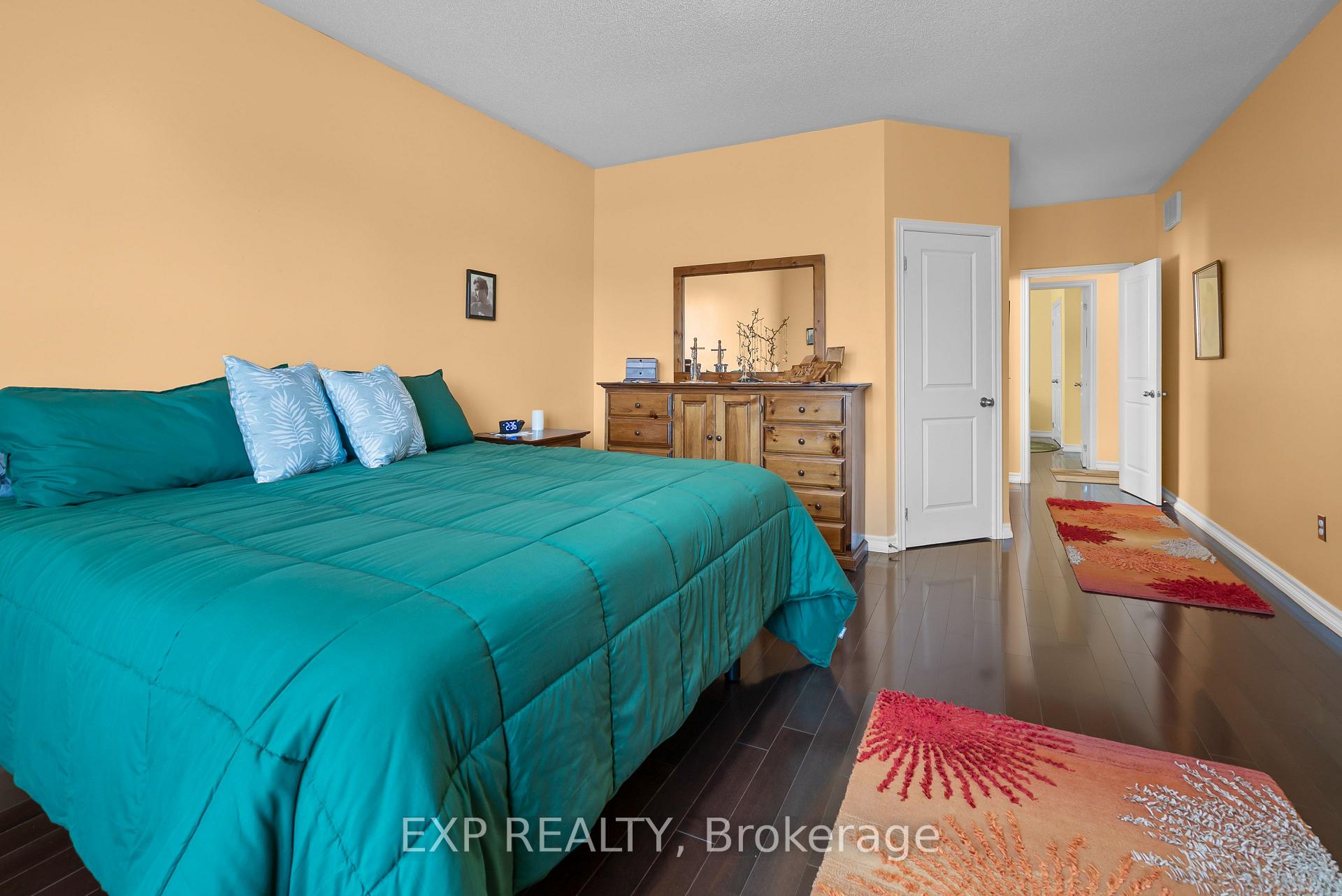 Photo 23 of 9001 Tristar Crescent, Niagara Falls, Lyons Creek — HOMEH