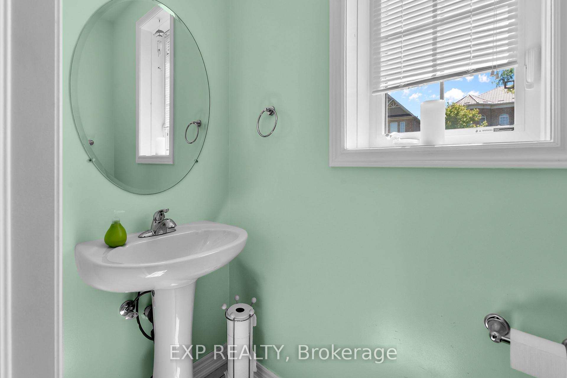 Photo 30 of 9001 Tristar Crescent, Niagara Falls, Lyons Creek — HOMEH