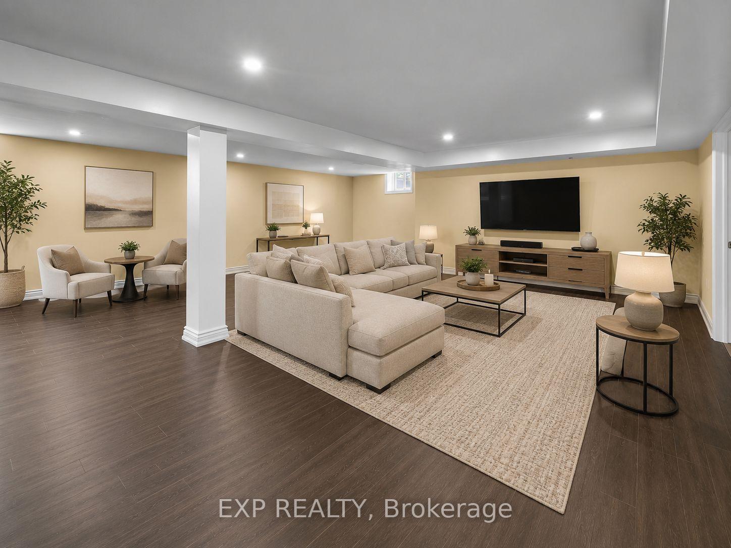Photo 33 of 9001 Tristar Crescent, Niagara Falls, Lyons Creek — HOMEH