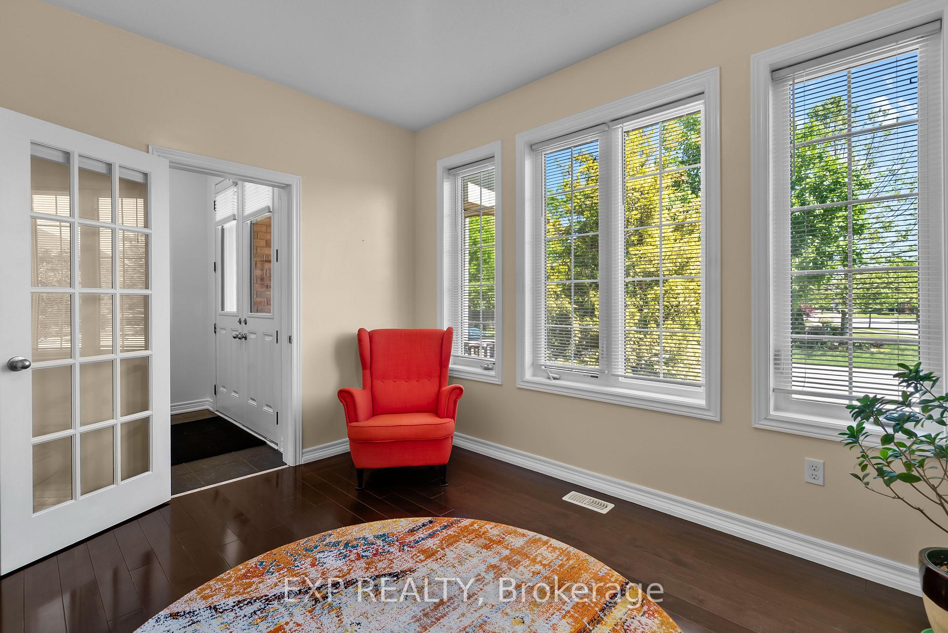Photo 8 of 9001 Tristar Crescent, Niagara Falls, Lyons Creek — HOMEH