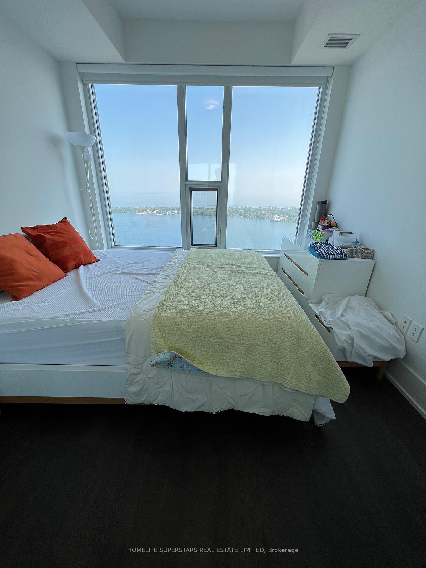 Photo 4 of Unit 6108, 10 York Street, Toronto, Waterfront Communities — HOMEH