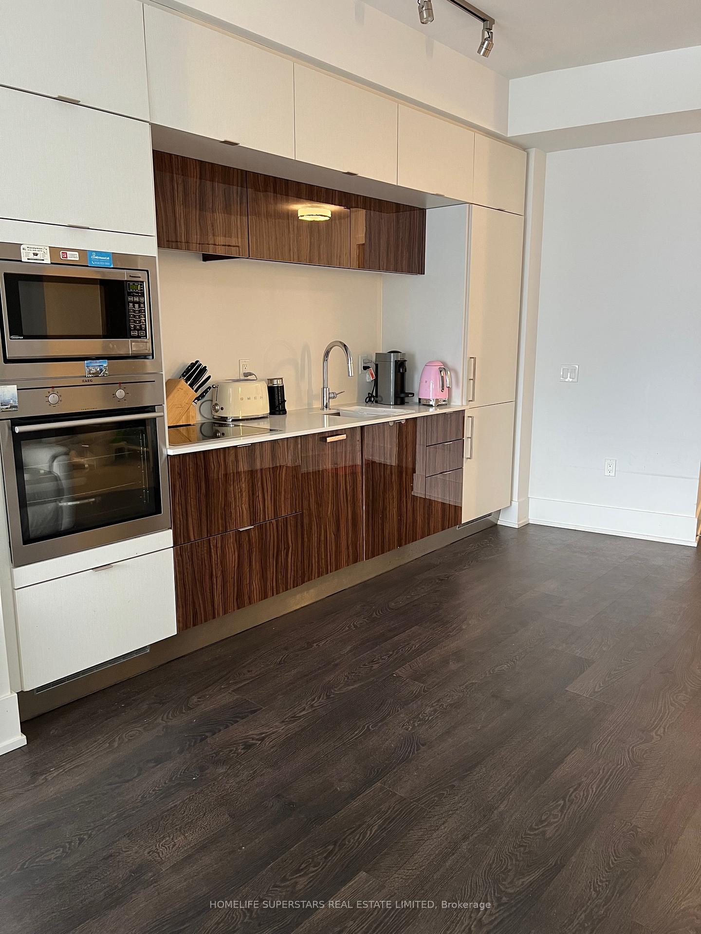 Photo 8 of Unit 6108, 10 York Street, Toronto, Waterfront Communities — HOMEH