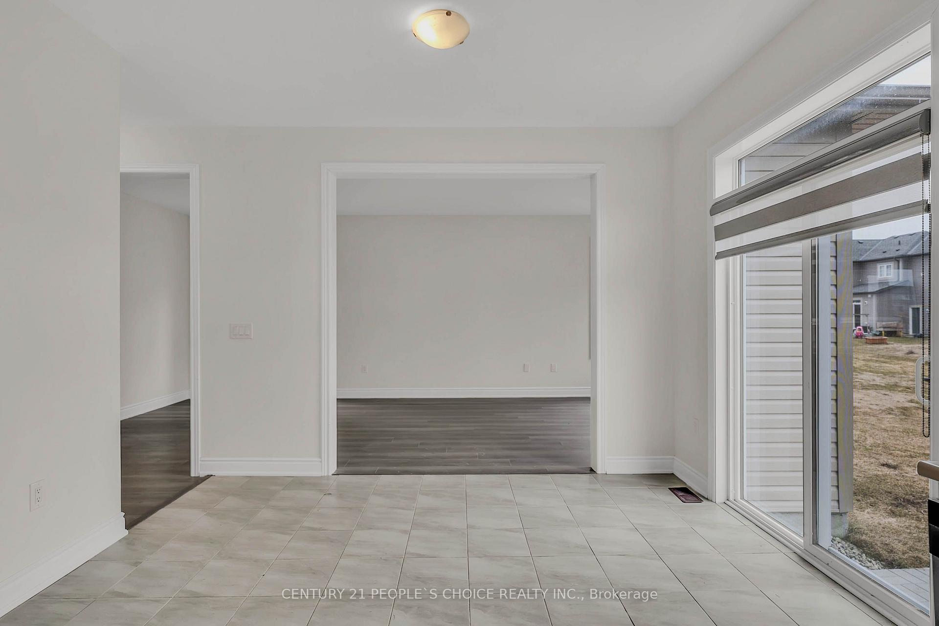 Photo 17 of 69 Central Square Boulevard, Wasaga Beach — HOMEH