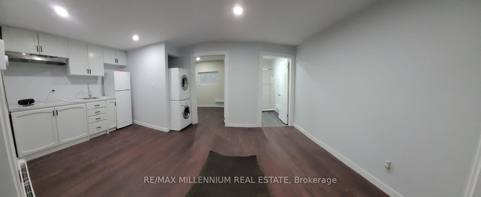 Photo 3 of 271 Thistle Down Boulevard W, Etobicoke, Thistletown-Beaumonde Heights — HOMEH