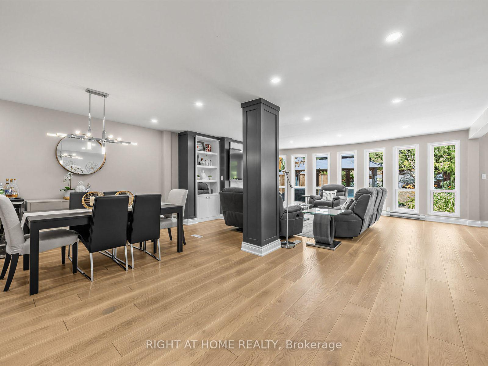 Photo 4 of 4236 Credit Pointe Drive, Mississauga, East Credit — HOMEH
