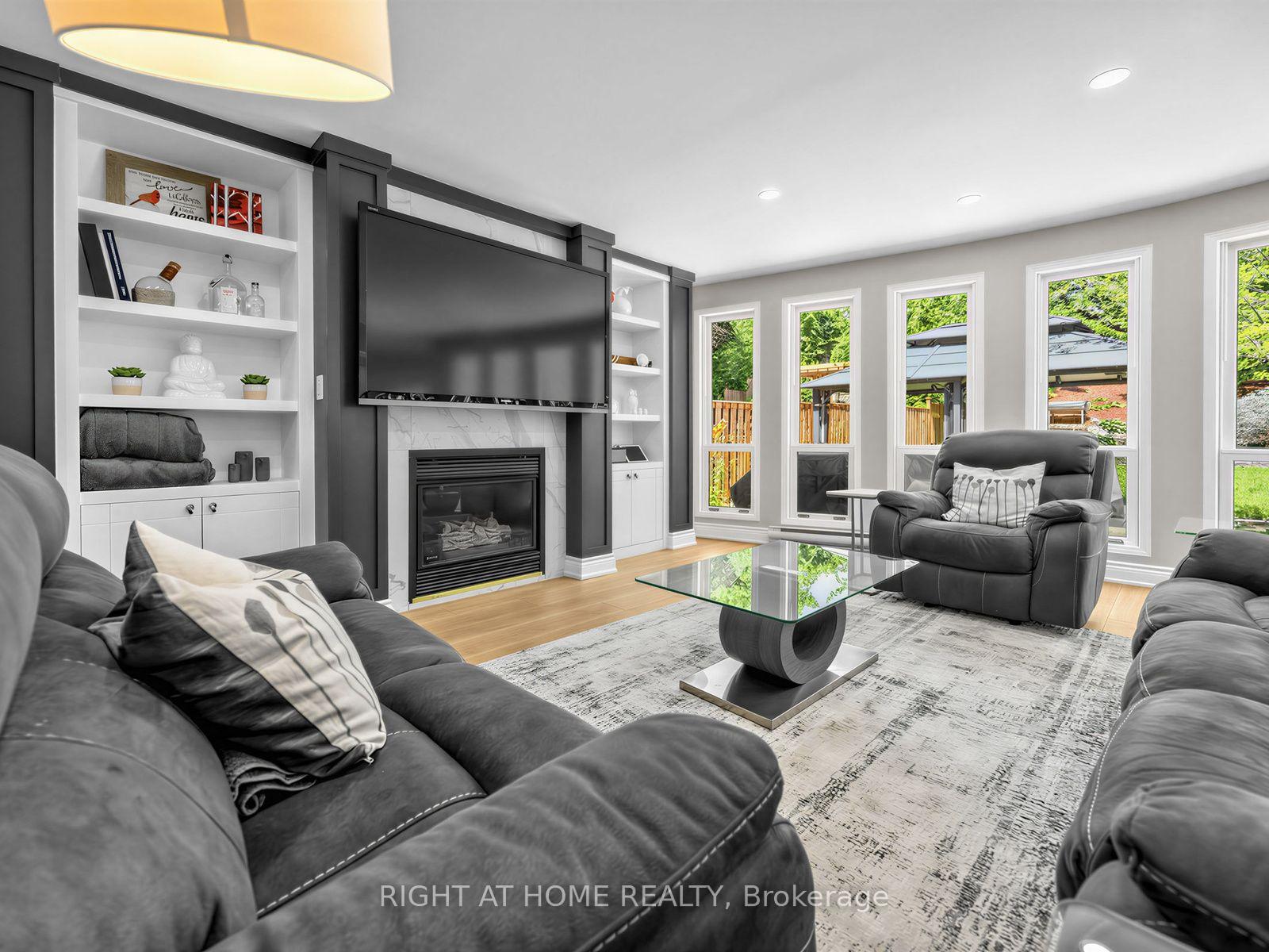 Photo 17 of 4236 Credit Pointe Drive, Mississauga, East Credit — HOMEH