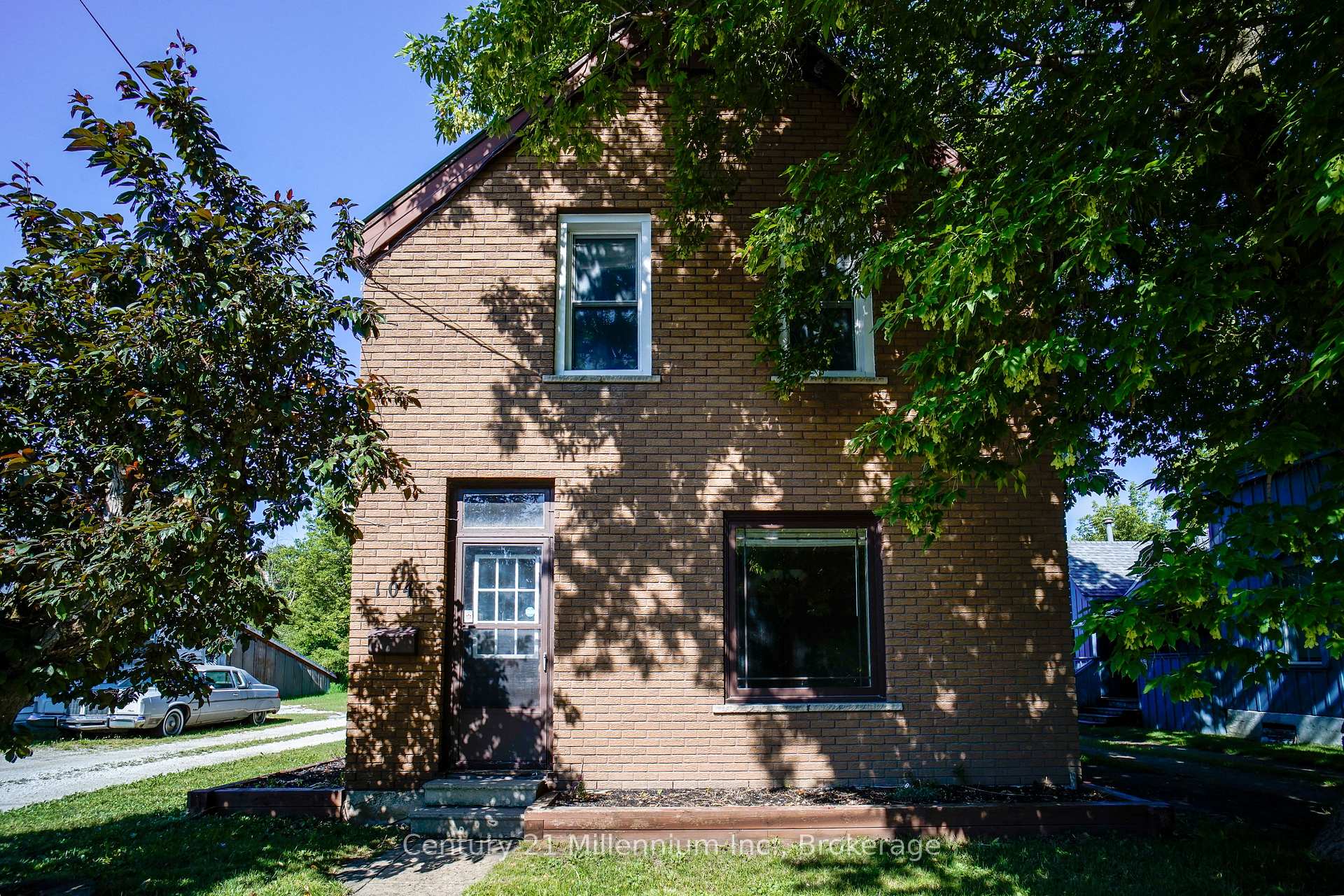 Photo 1 of 104 Spruce Street, Collingwood — HOMEH