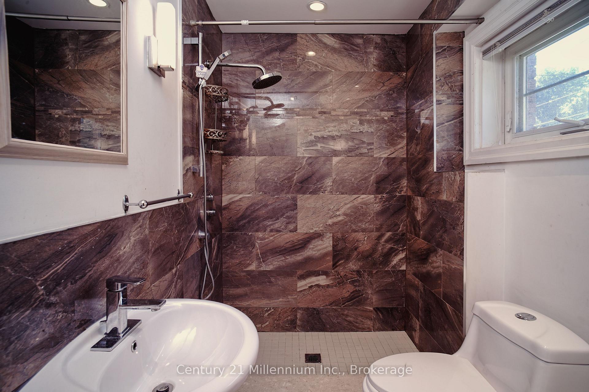 Photo 7 of 104 Spruce Street, Collingwood — HOMEH