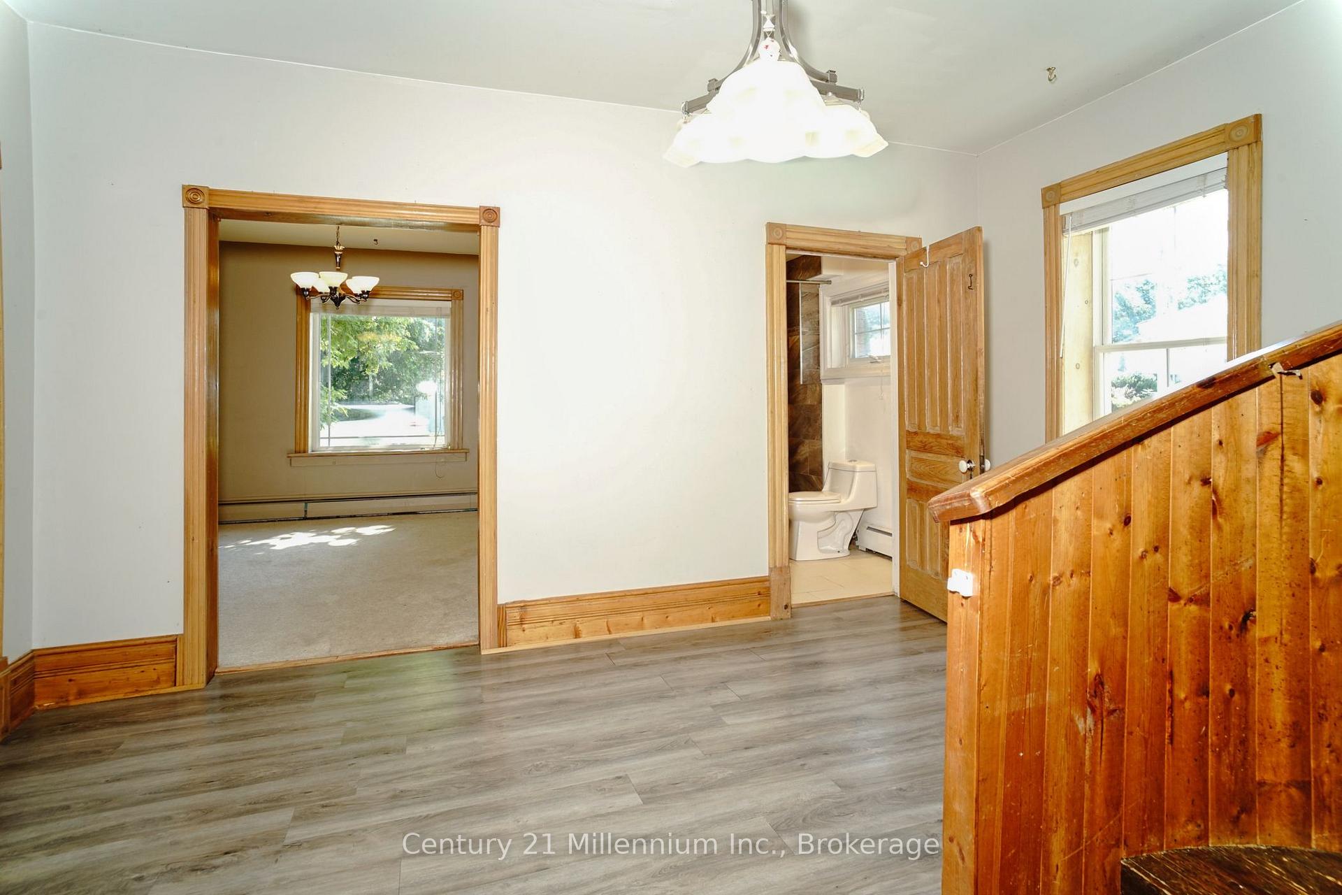 Photo 10 of 104 Spruce Street, Collingwood — HOMEH