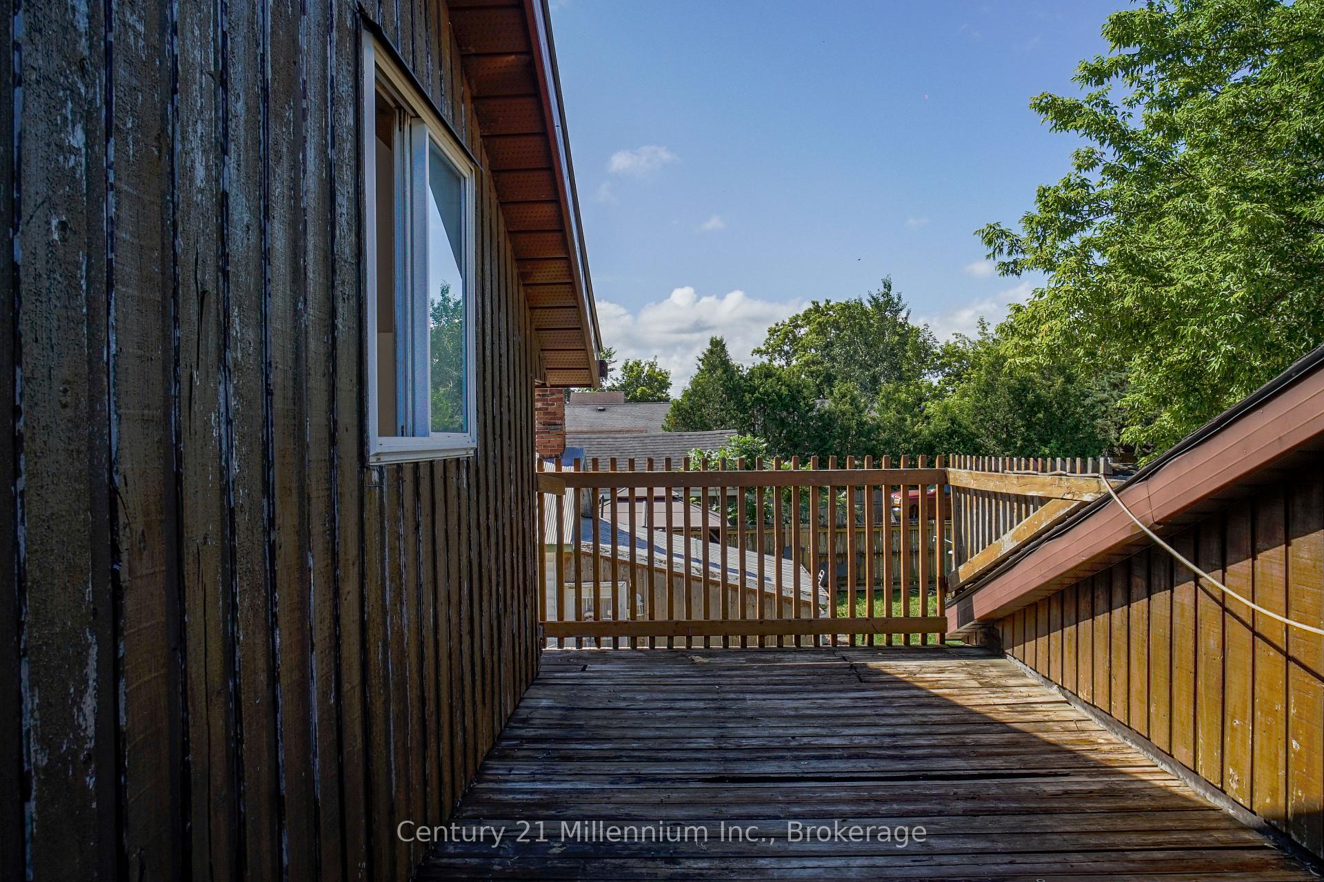 Photo 14 of 104 Spruce Street, Collingwood — HOMEH