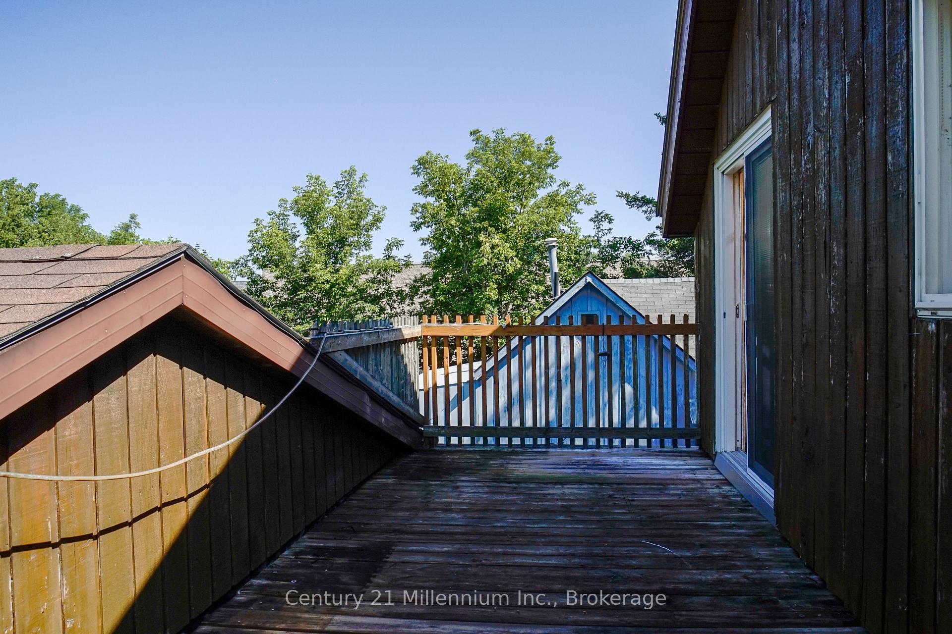 Photo 15 of 104 Spruce Street, Collingwood — HOMEH