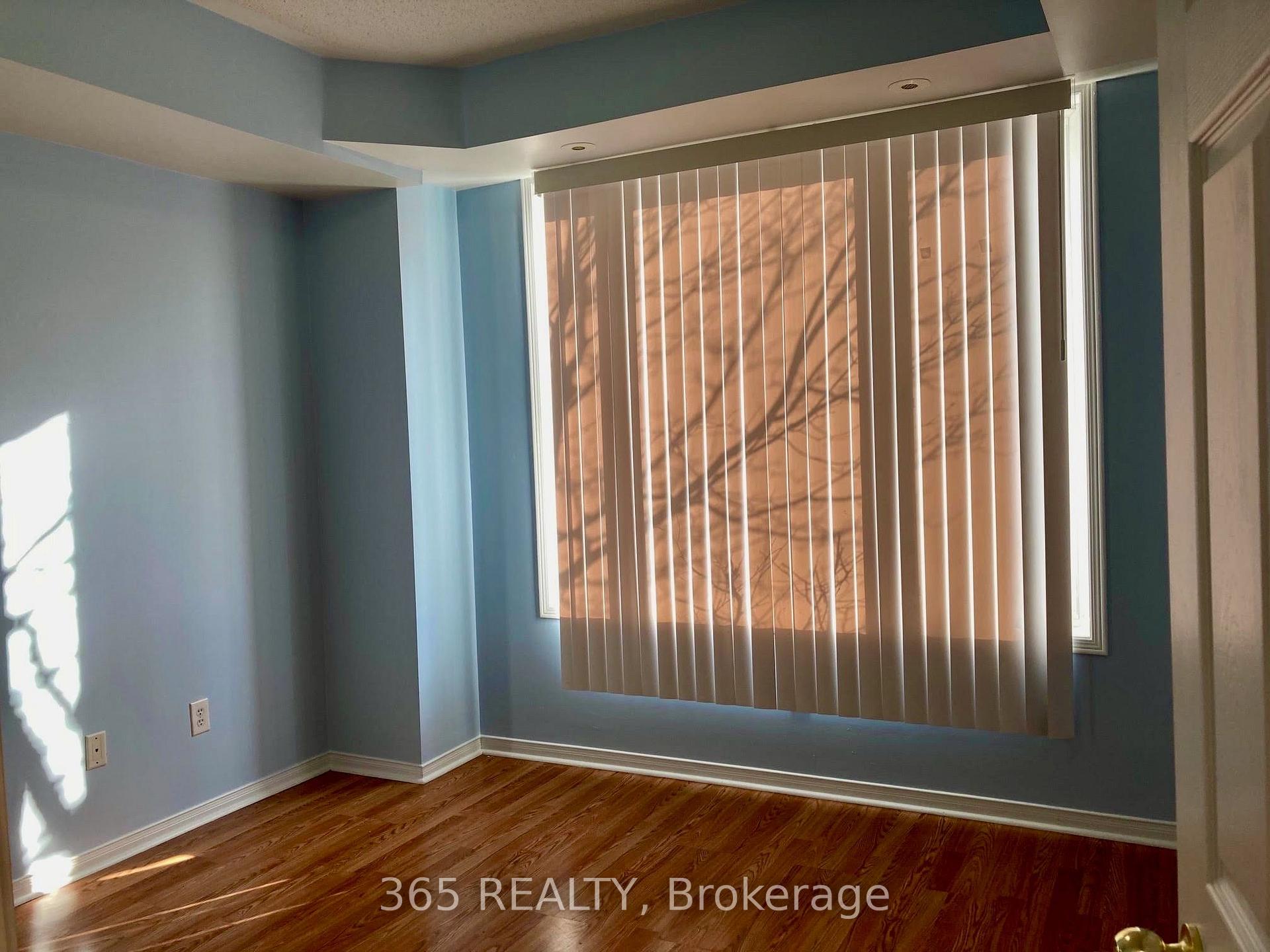 Photo 5 of Unit 263, 4975 Southampton Drive, Mississauga, Churchill Meadows — HOMEH