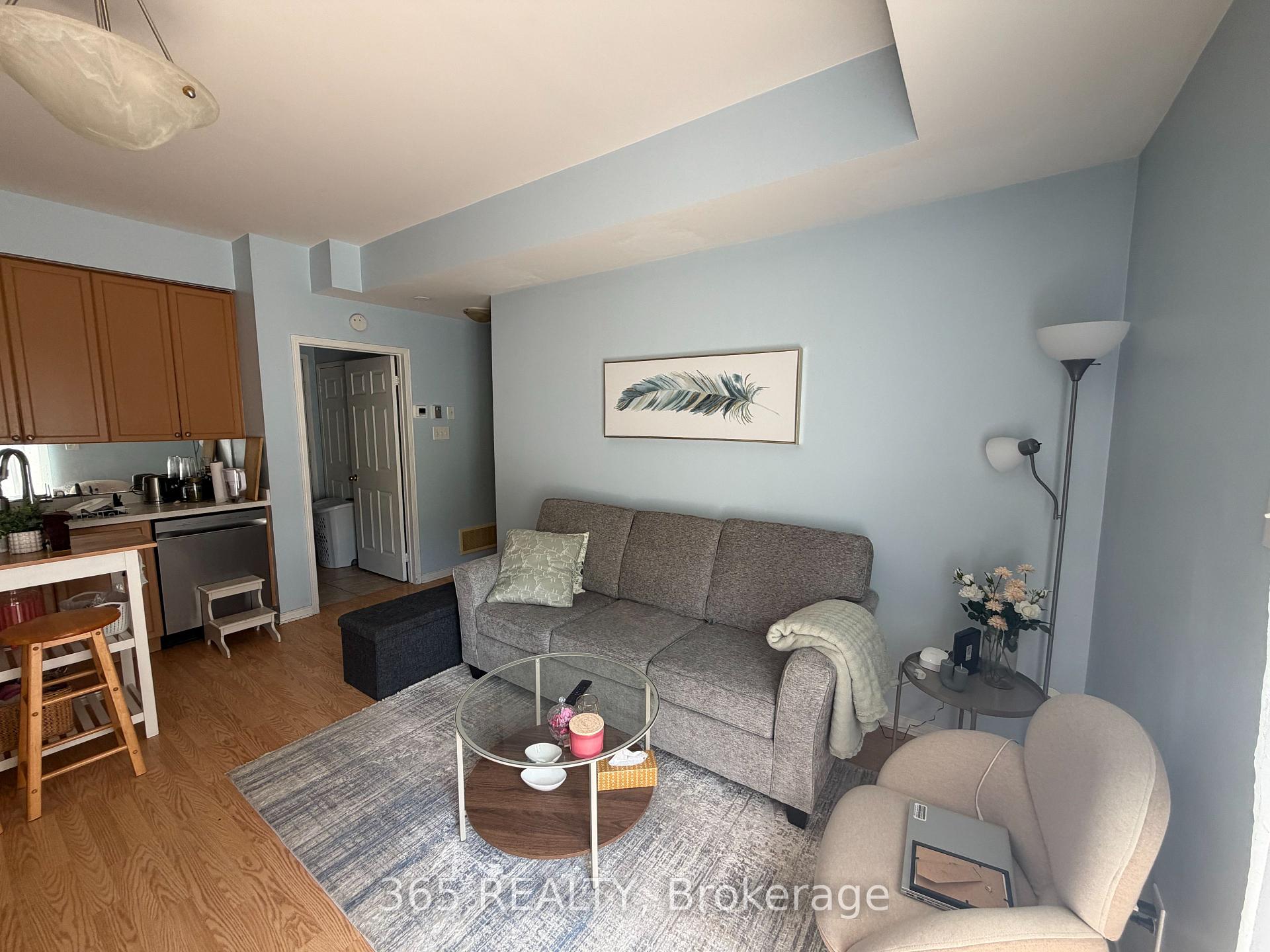 Photo 10 of Unit 263, 4975 Southampton Drive, Mississauga, Churchill Meadows — HOMEH