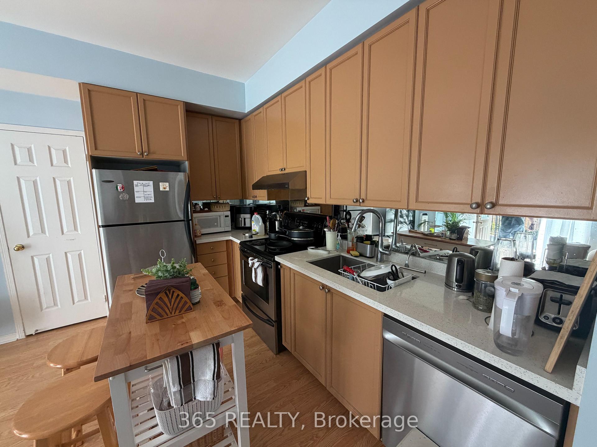 Photo 12 of Unit 263, 4975 Southampton Drive, Mississauga, Churchill Meadows — HOMEH