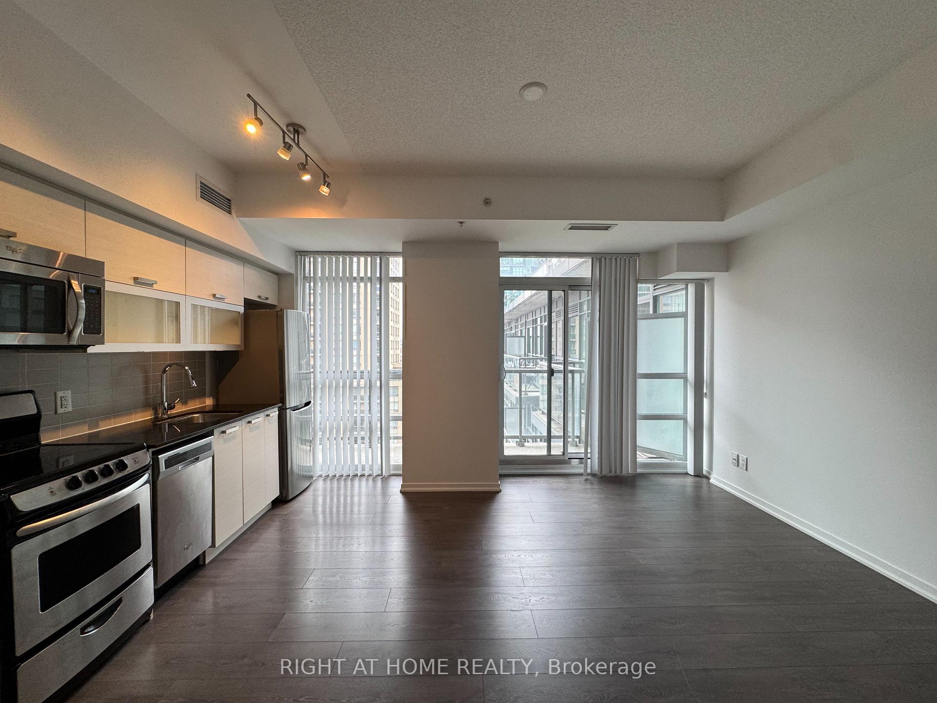 Photo 8 of Unit 1227, 68 Abell Street, Toronto, Little Portugal — HOMEH