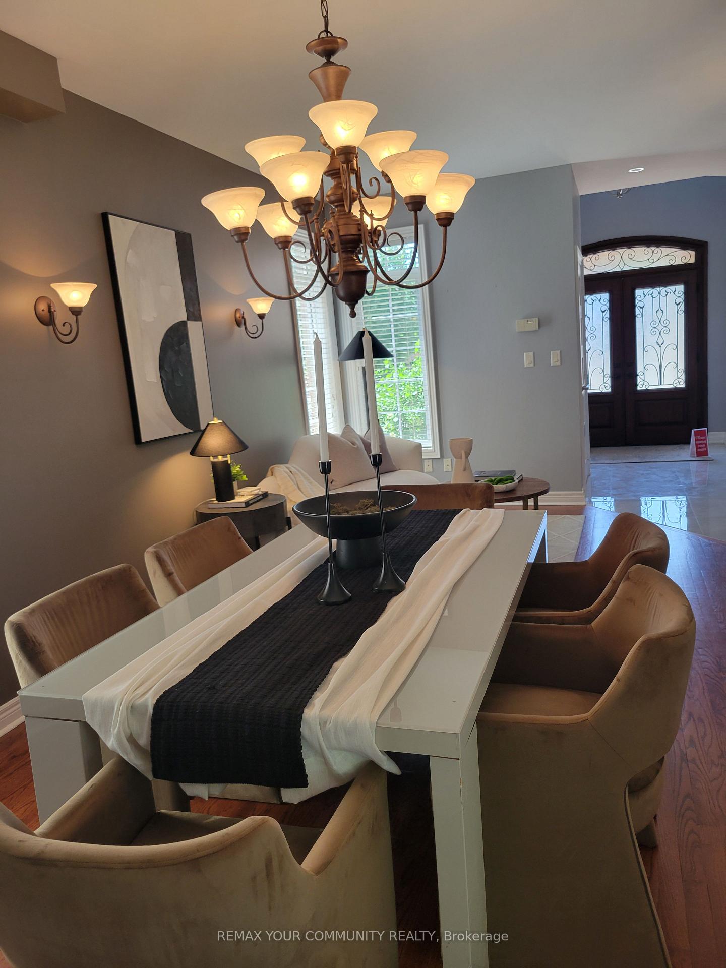 Photo 7 of 88 Castelli Court, Caledon, Bolton North — HOMEH