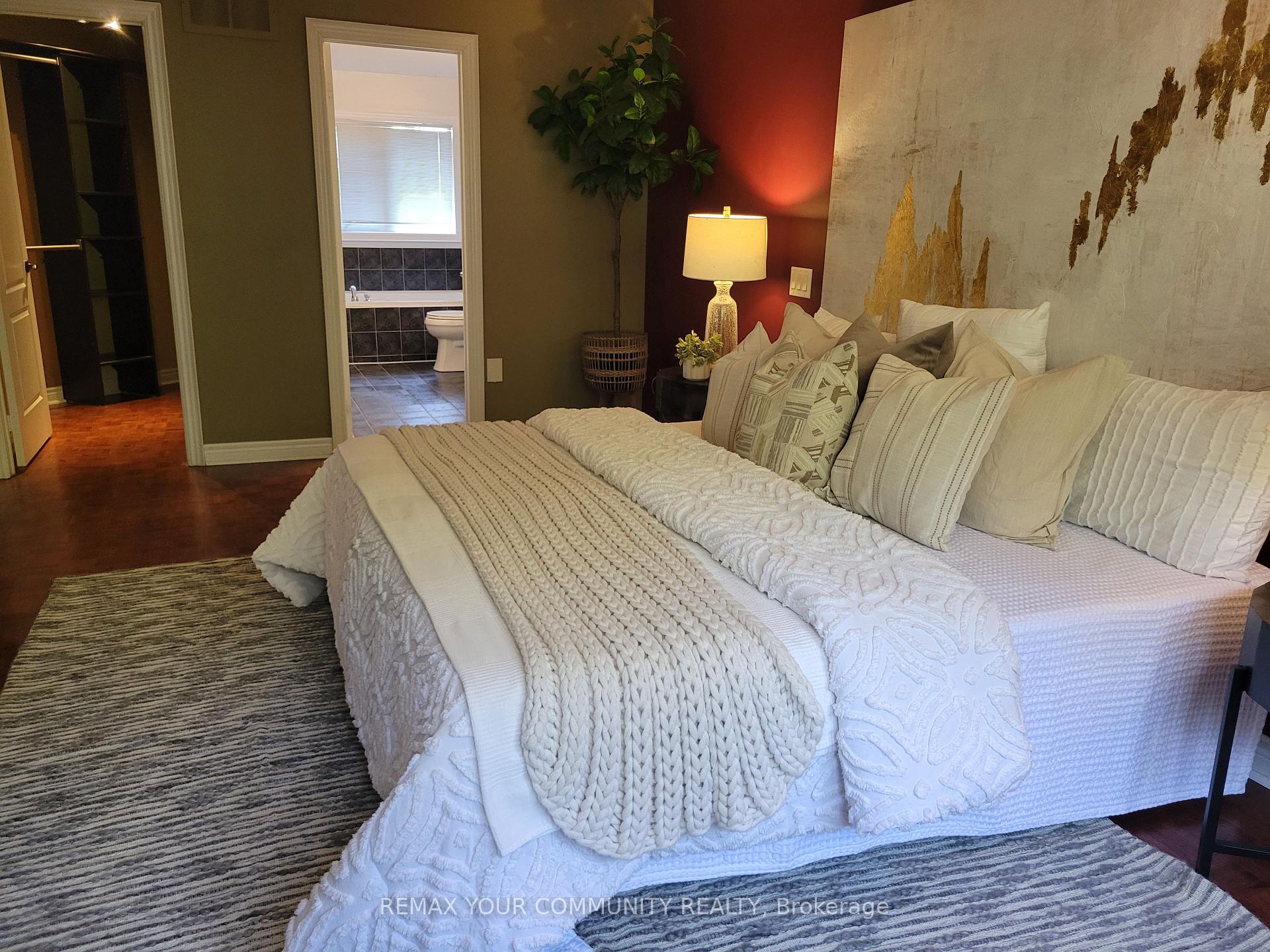 Photo 9 of 88 Castelli Court, Caledon, Bolton North — HOMEH
