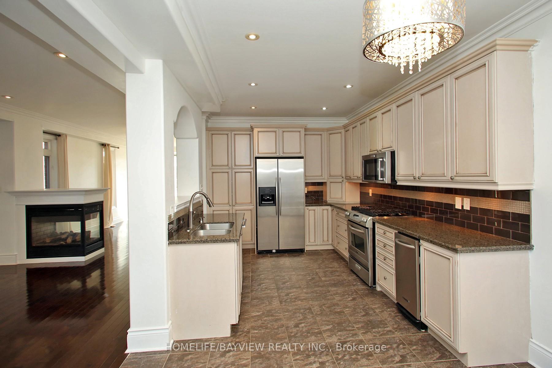 Photo 9 of 572 Country Glen Road, Markham, Cornell — HOMEH