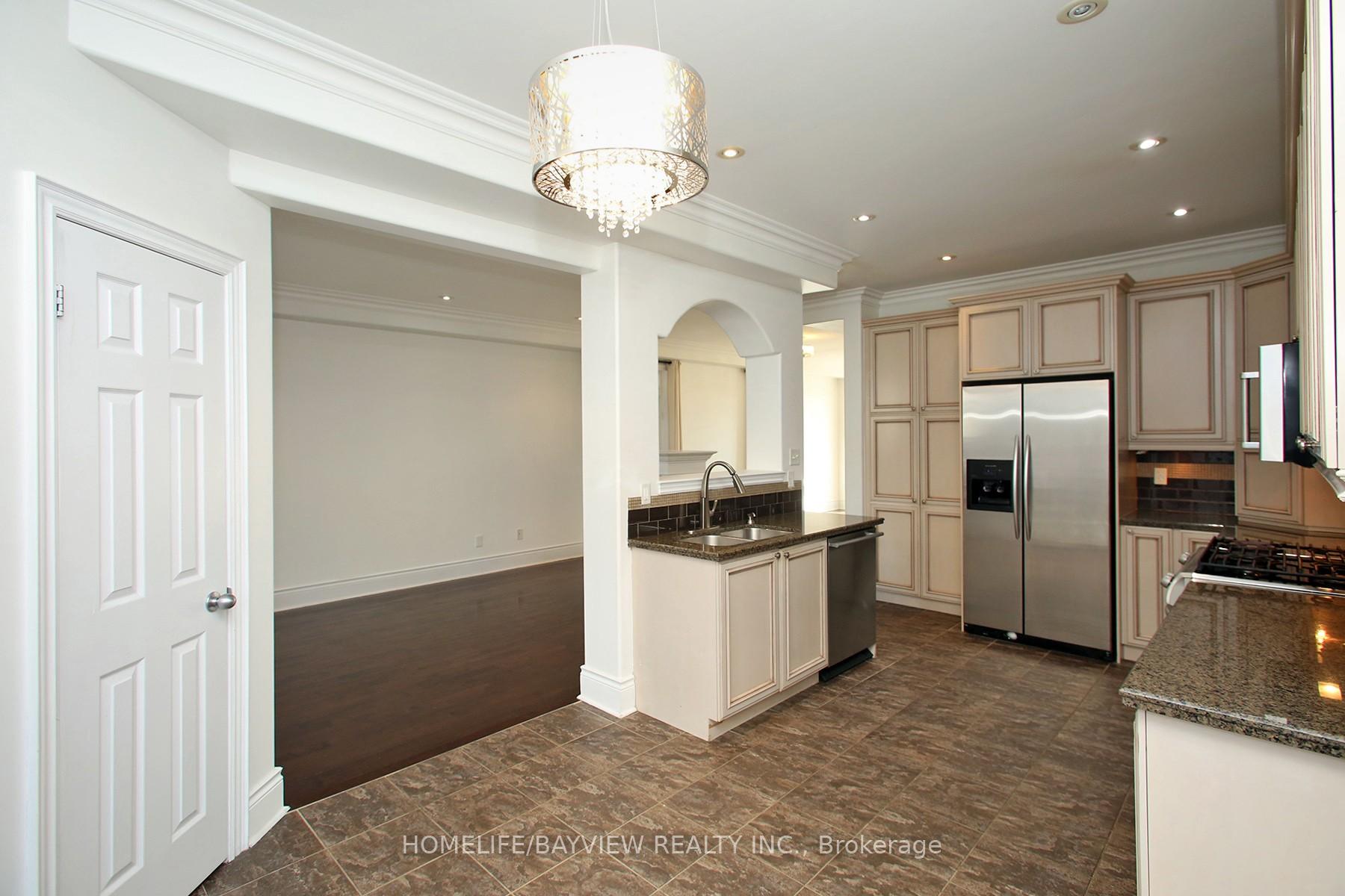 Photo 10 of 572 Country Glen Road, Markham, Cornell — HOMEH
