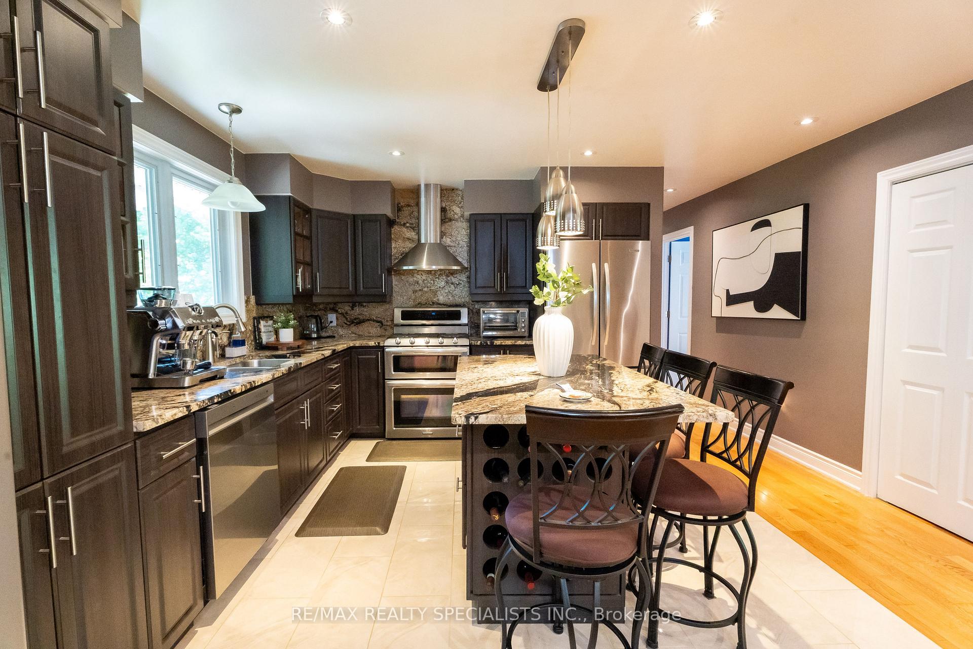 Photo 8 of 10642 Sixth Line, Halton Hills, Rural Halton Hills — HOMEH